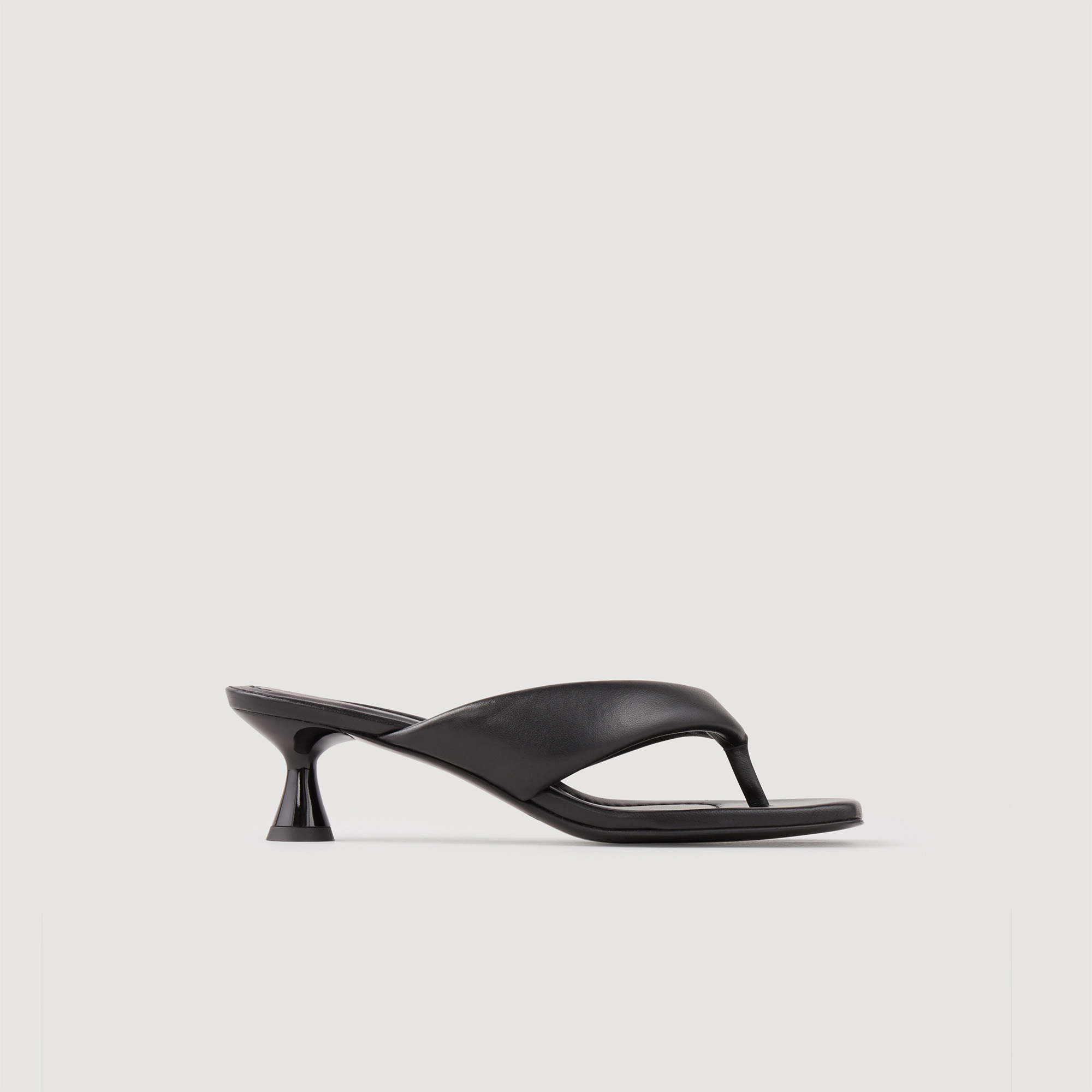 Toe-post mules