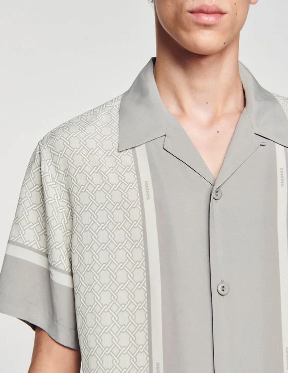 Short-sleeved patterned shirt