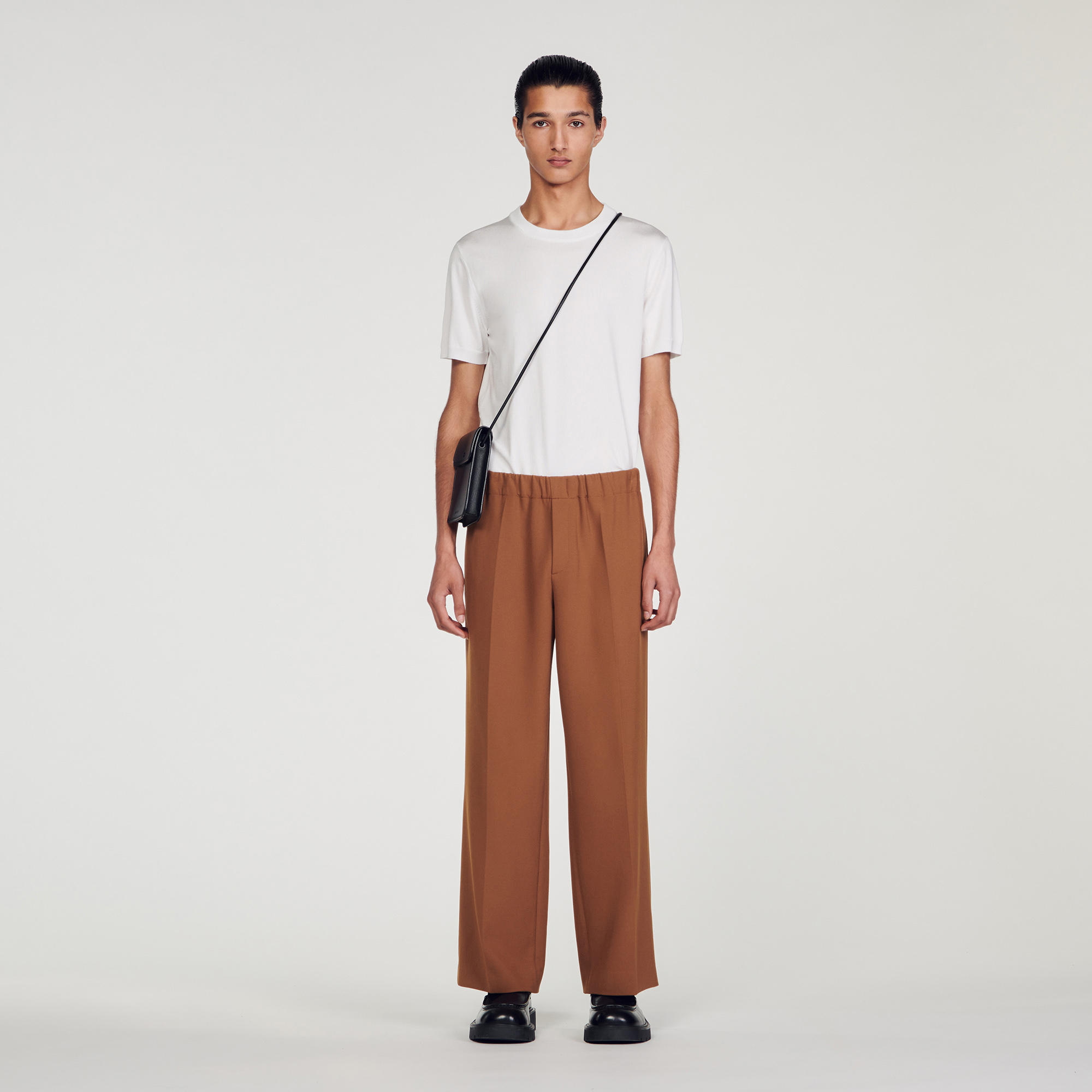 Wide-leg pants