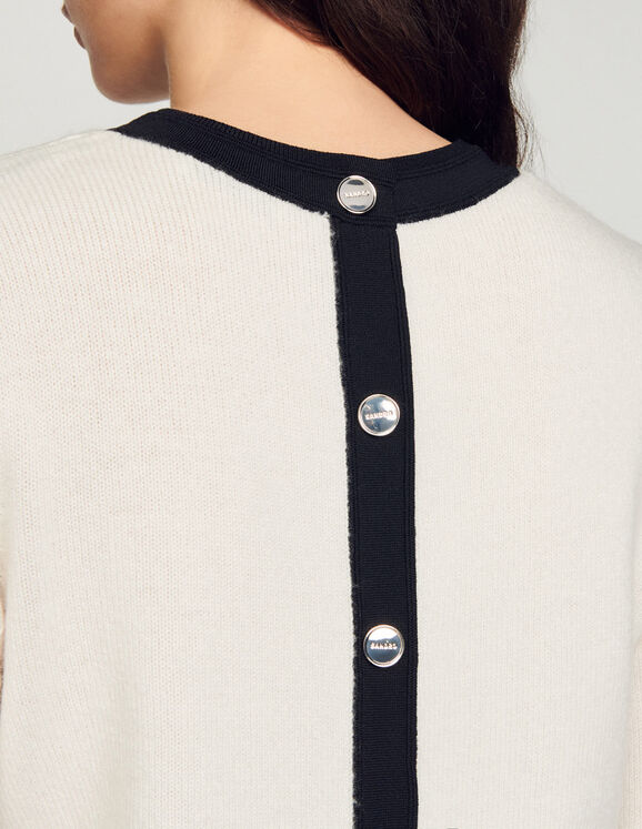 Fine knit sweater
