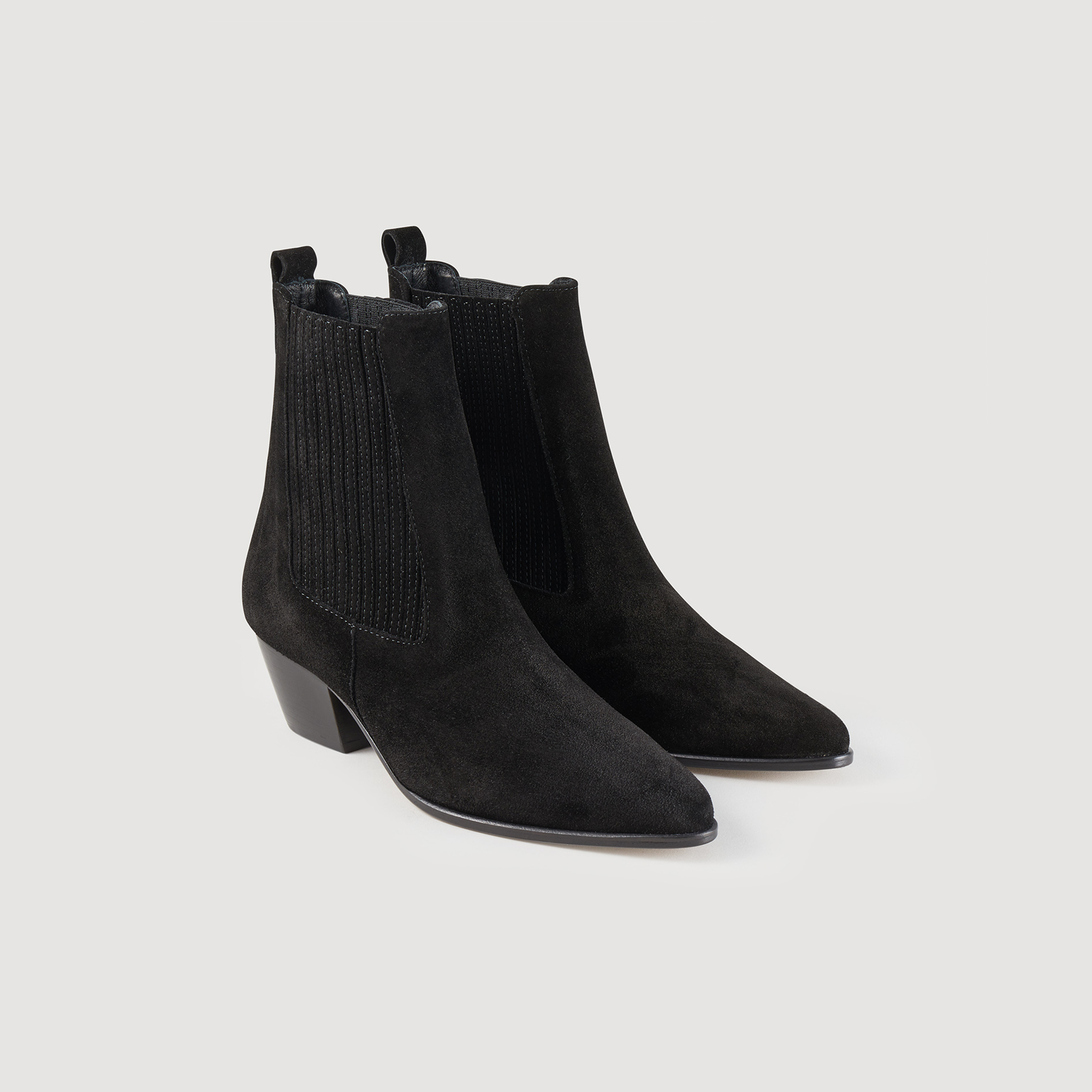 Leather ankle boots with elastic