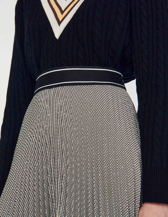 Short pleated skirt with rhinestones