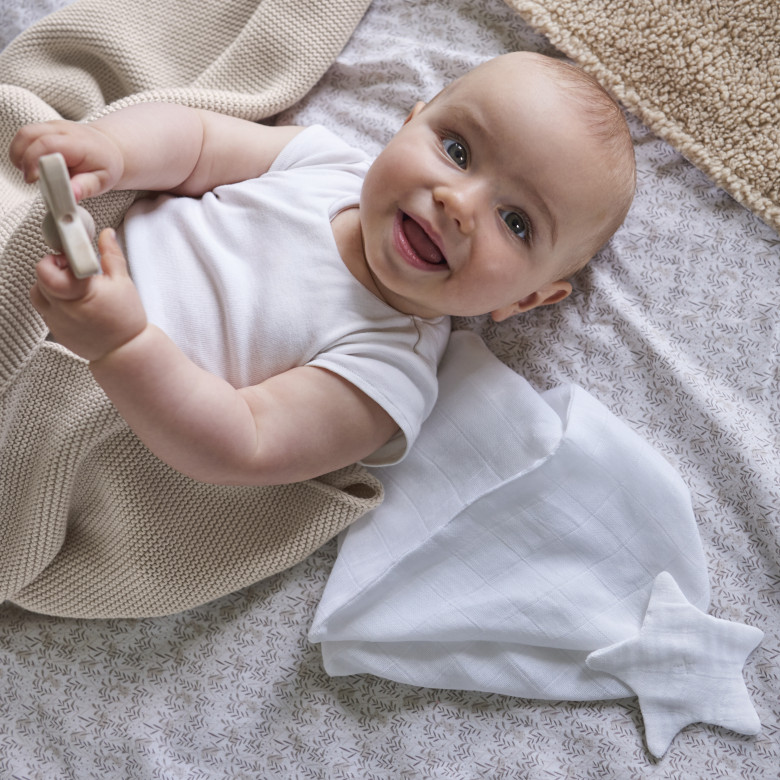 Doudou coton bio Bienvenue blanc