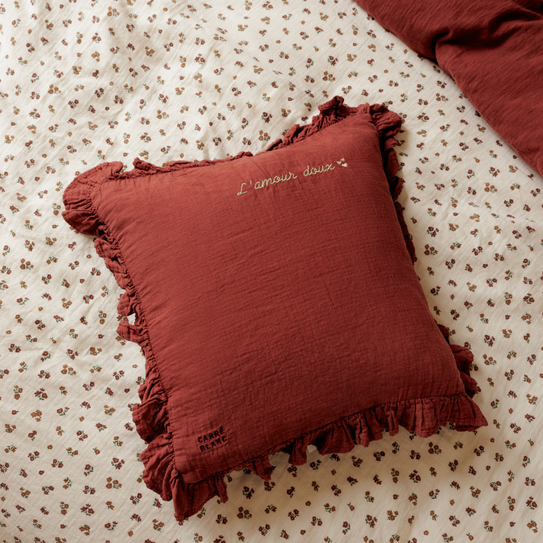 Housse de coussin gaze de coton Zabelia acajou