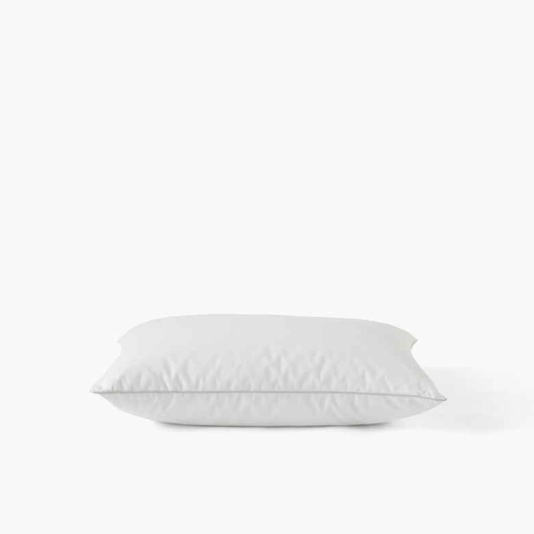 Oreiller carré mi-ferme duvet et microfibre Kilim