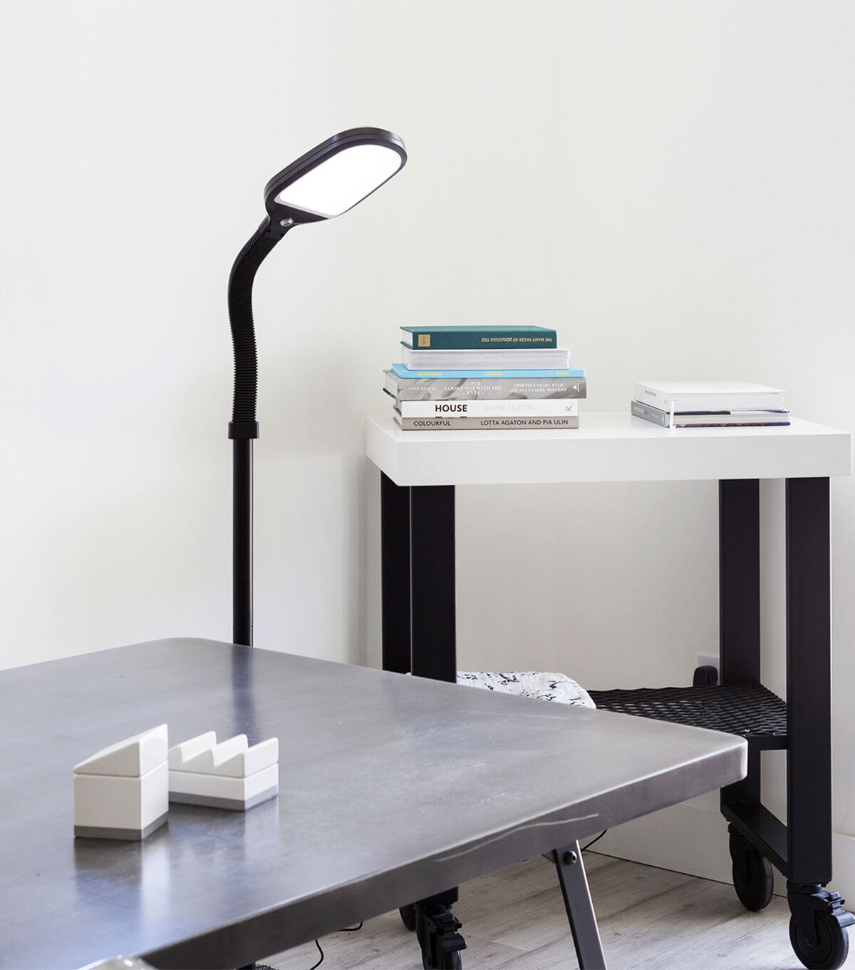 Brightech Litespan LED Floor Lamp - Black