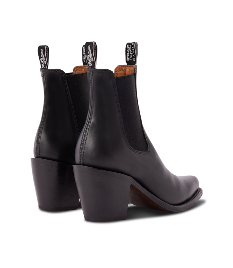 Maya boot