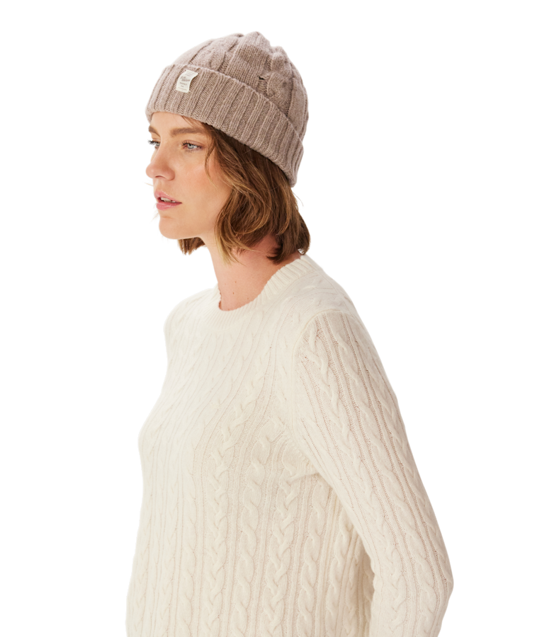 Highland cable wool beanie