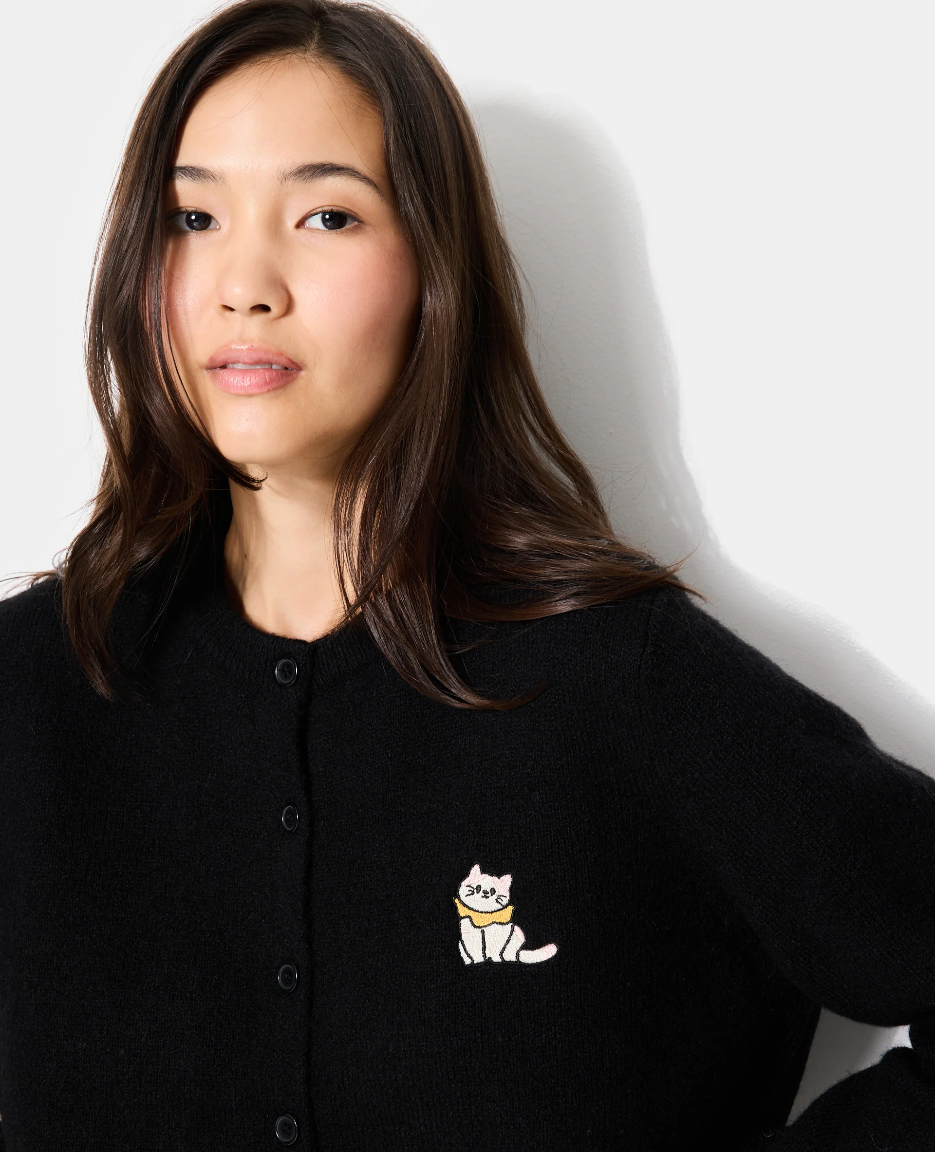 Gilet col rond avec broderie ourson