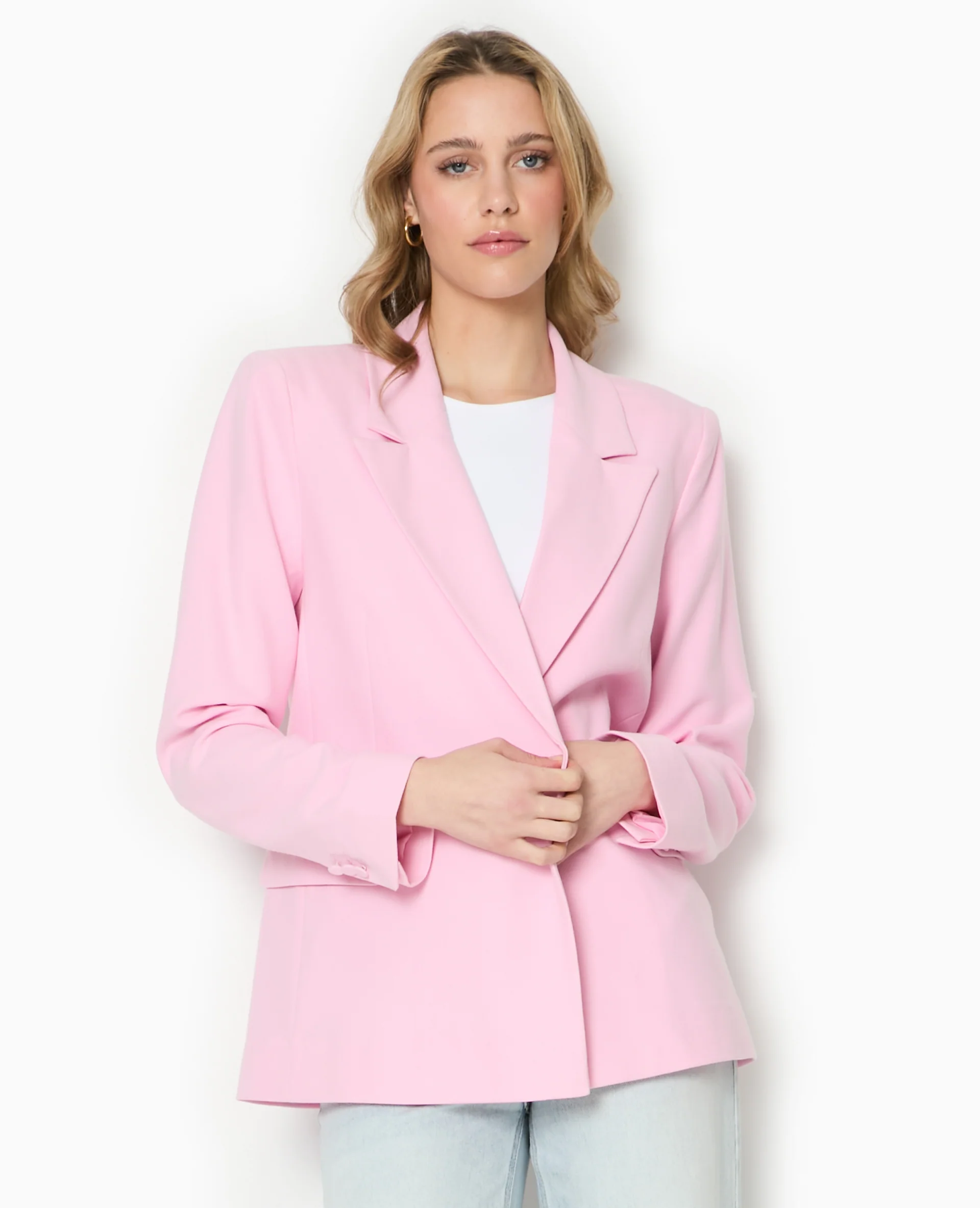 Veste tailleur avec double boutonnage
