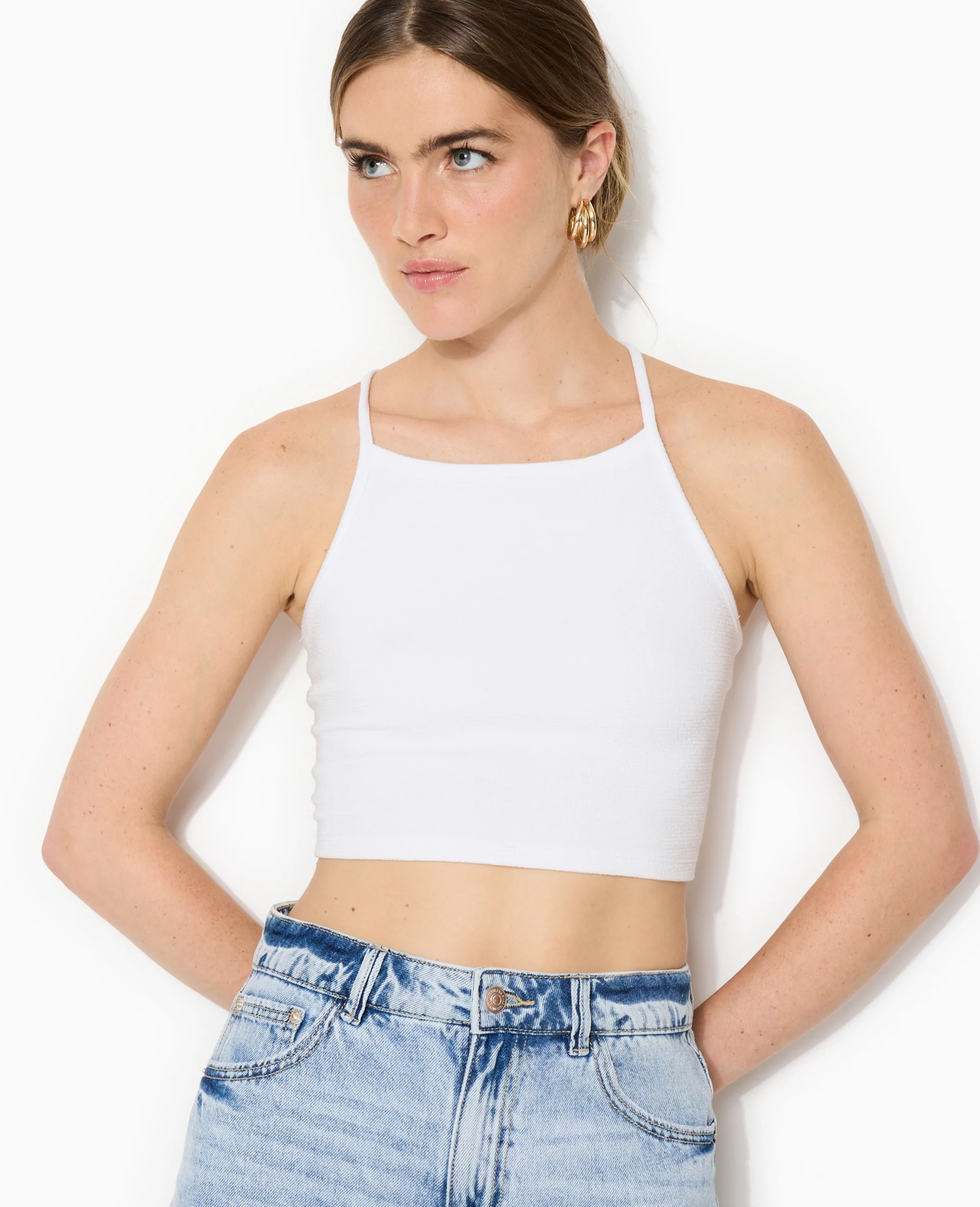 Top court en maille reliefée et extensible