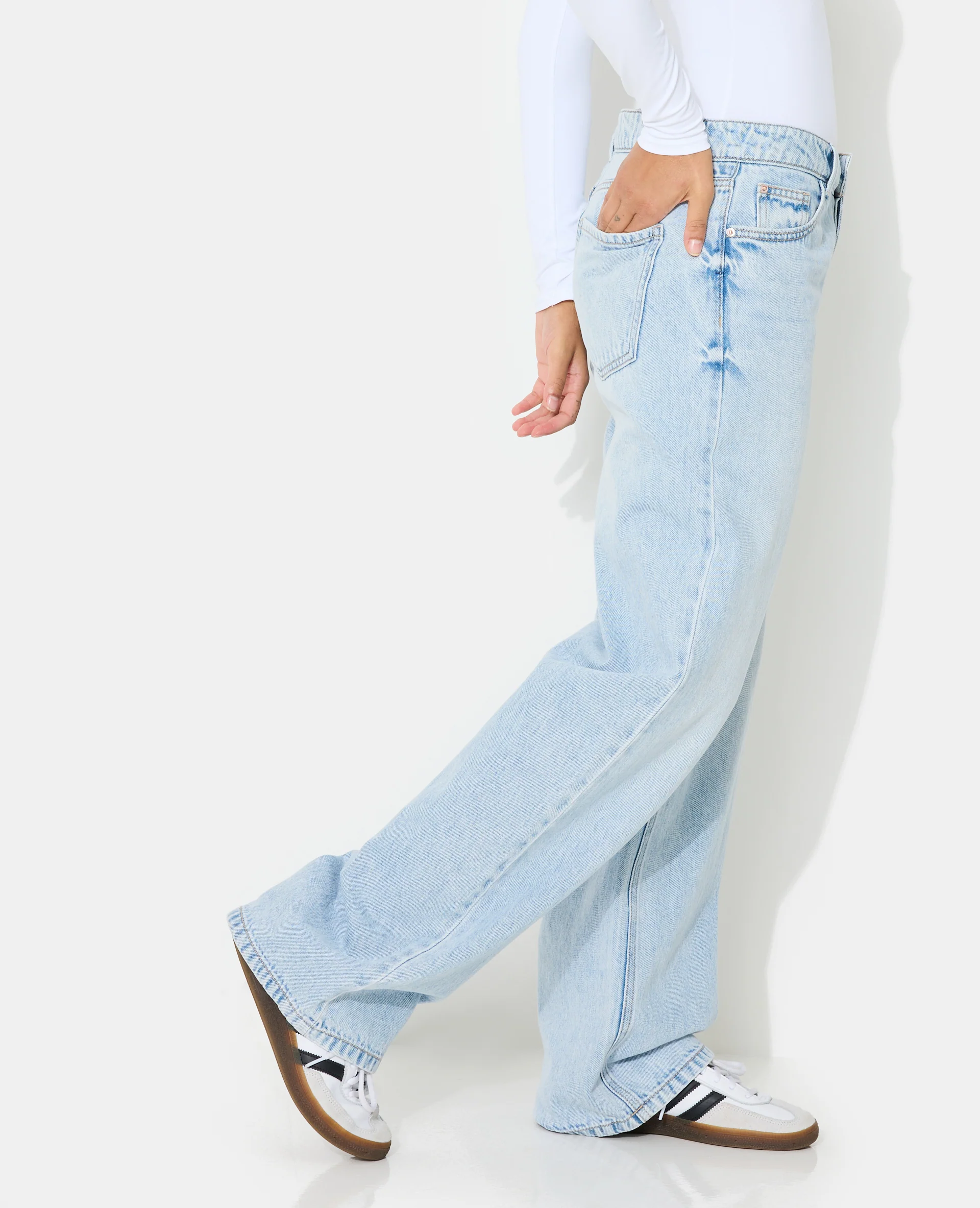 J71-3 / Jean wide taille basse
