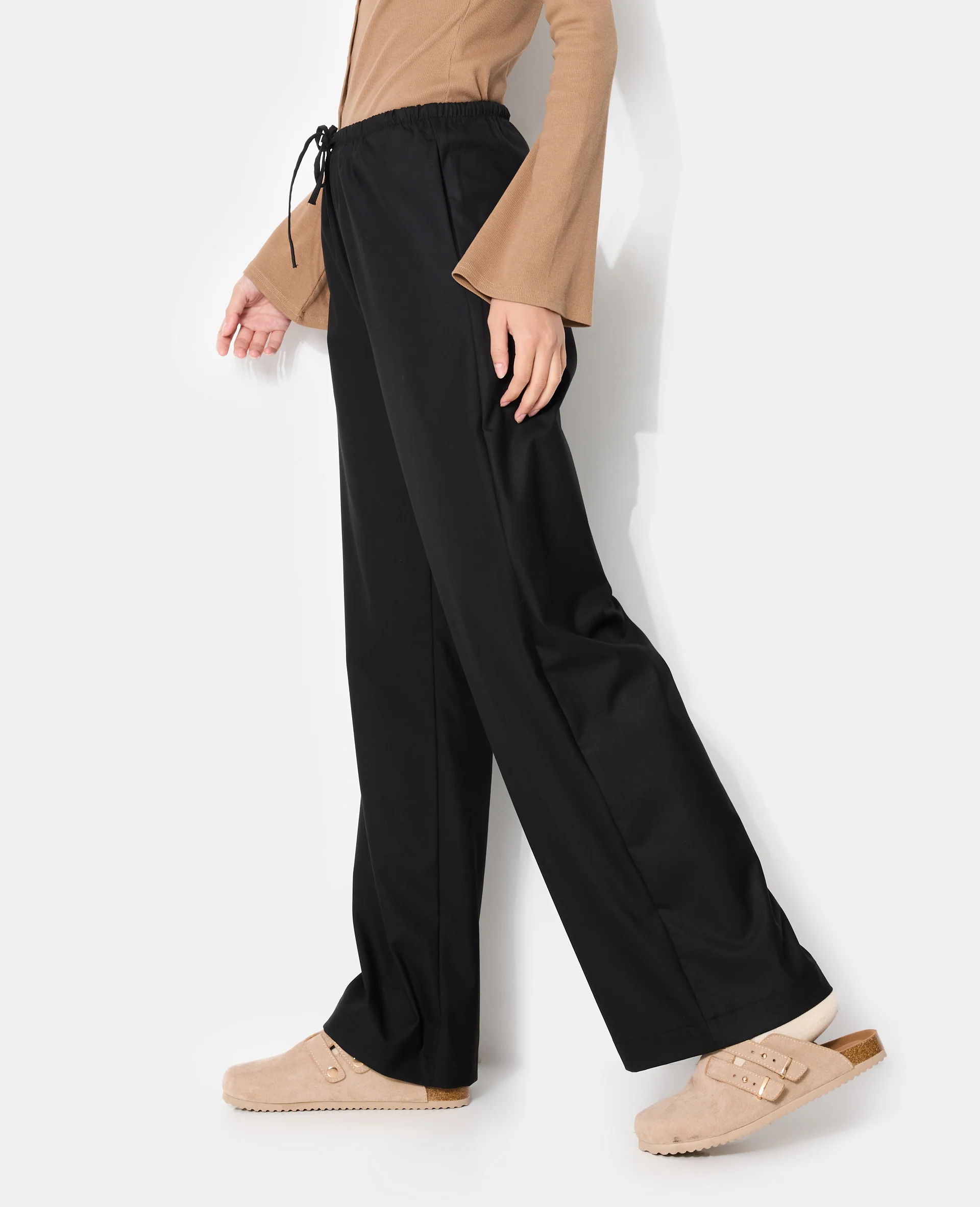 Pantalon droit avec ceinture élastiquée