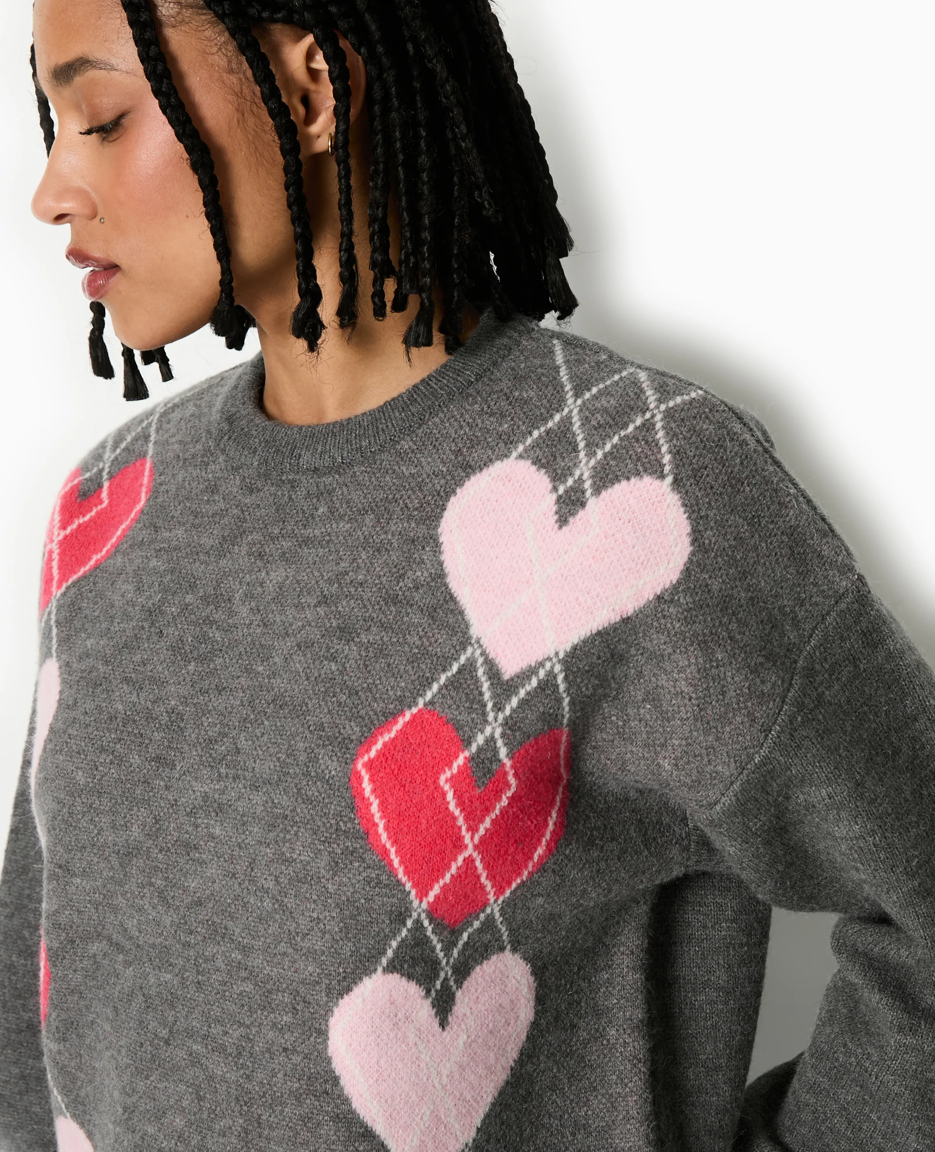 Pull col rond motif jacquard et cœurs