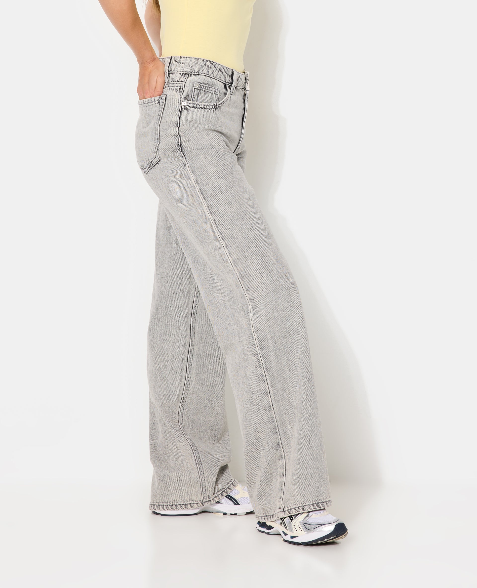 J71-2 / Jean wide taille medium