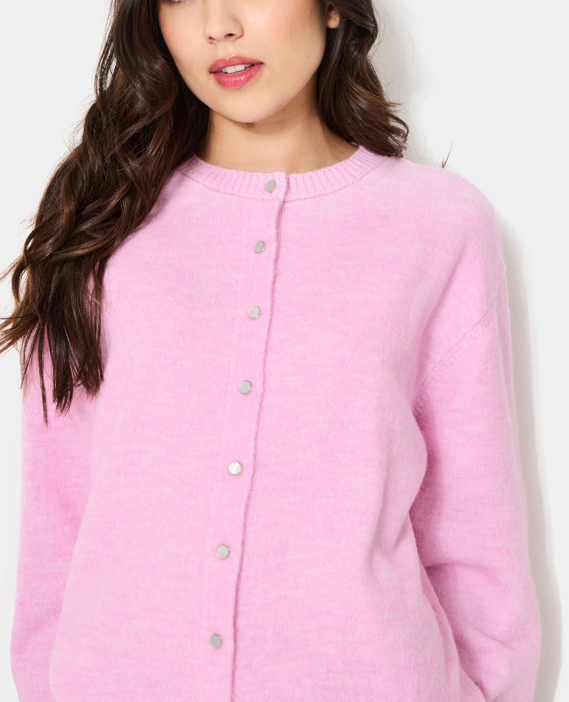 Gilet col rond avec boutons effet nacre