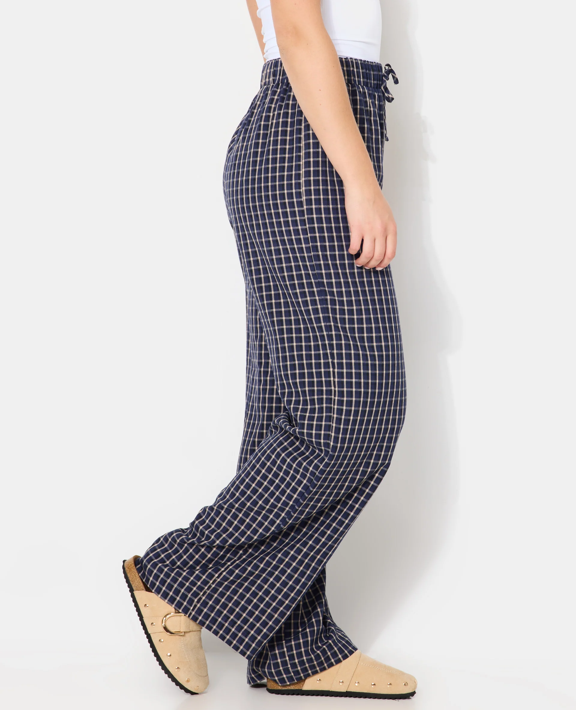 Pantalon large et droit à carreaux