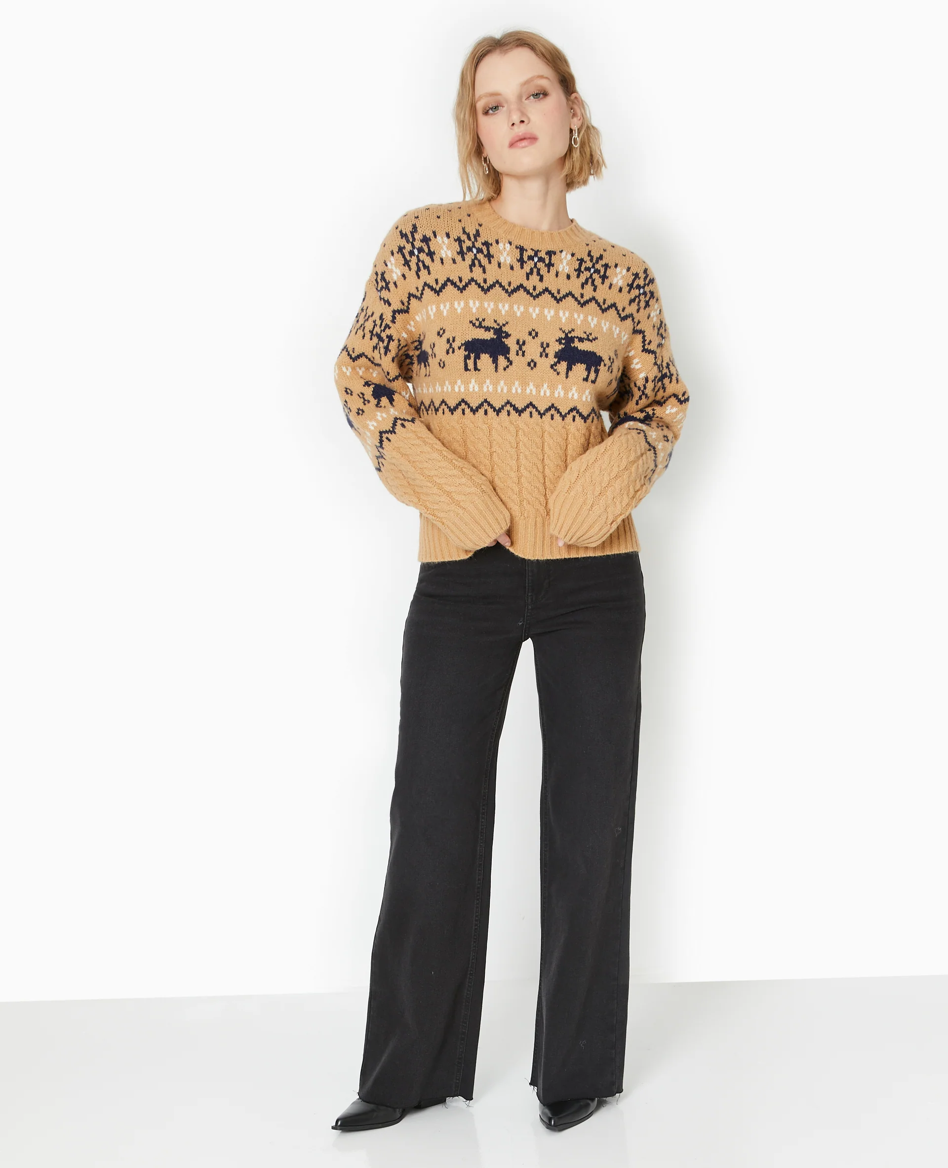 Pull de Noël jacquard avec torsades