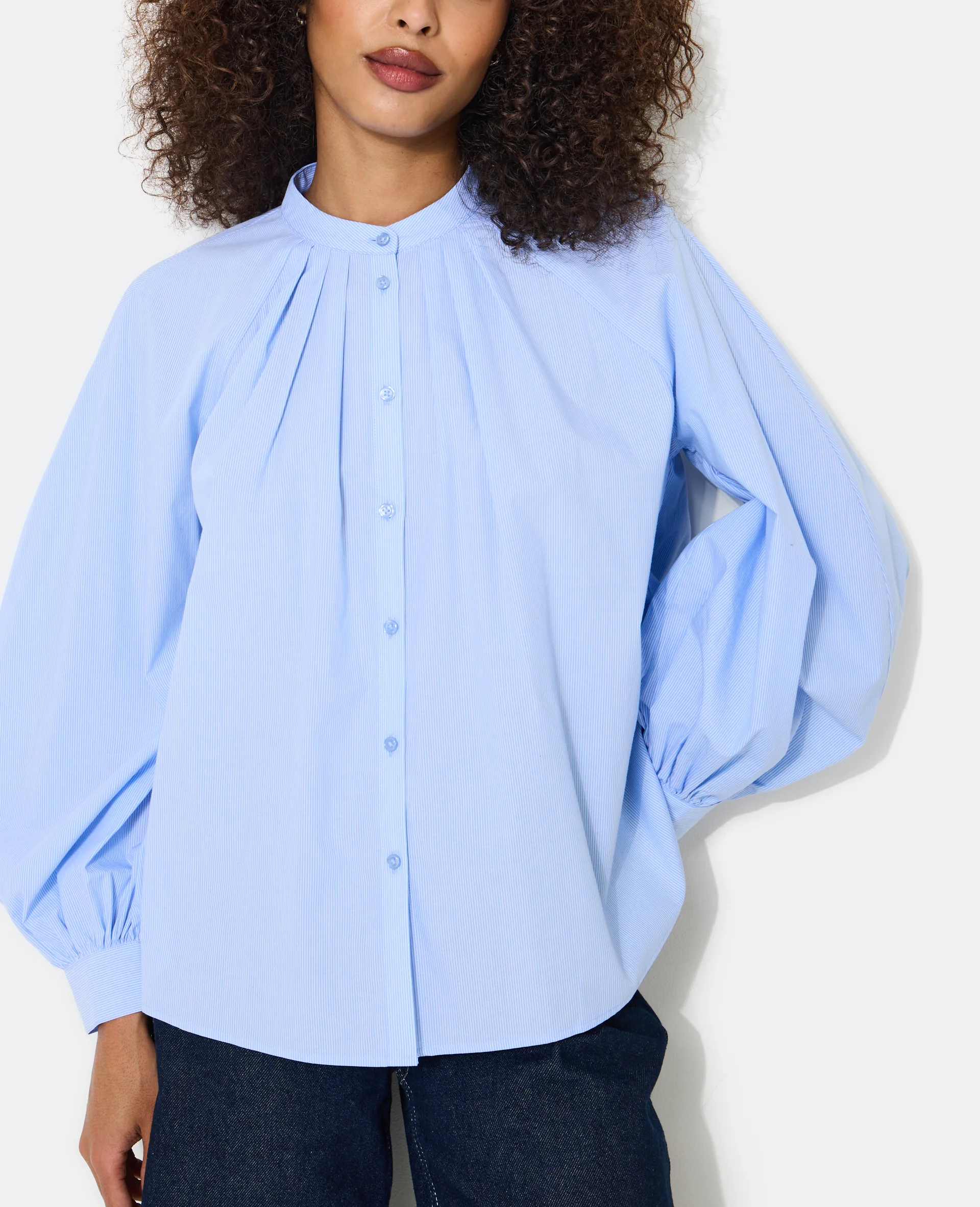 Blouse rayée avec pinces et manches ballons