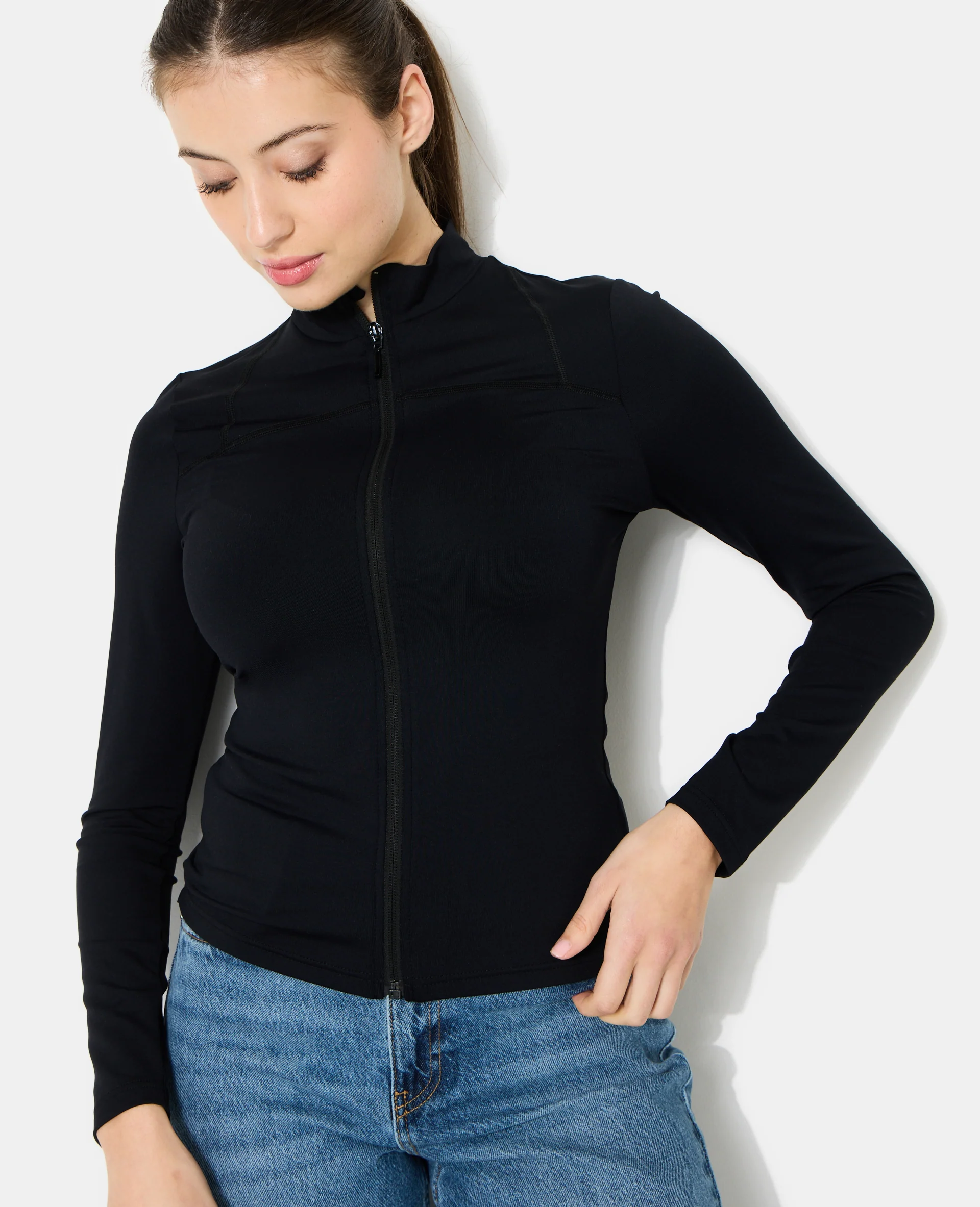 Gilet zippé en matière sculptante