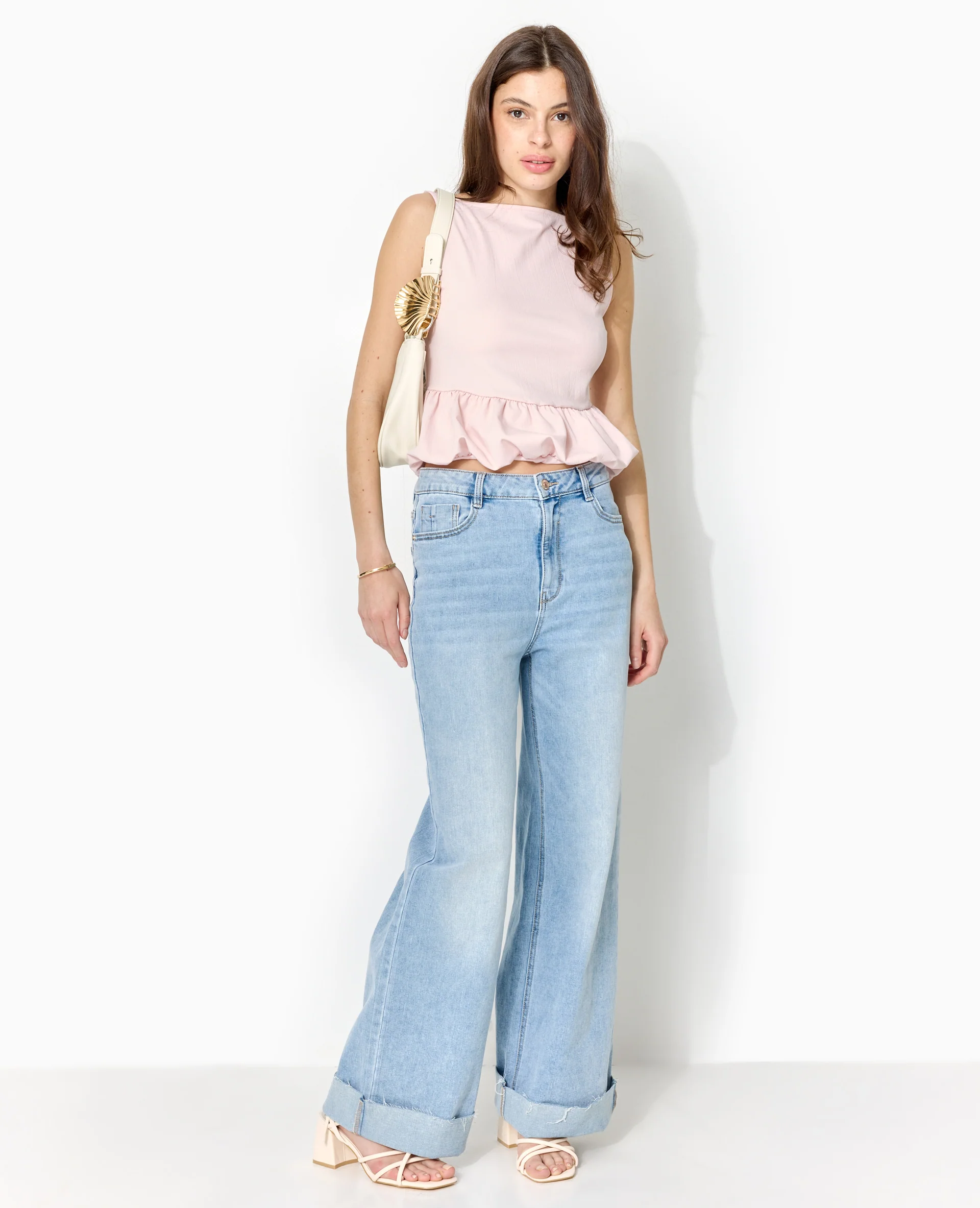 Top empiècement boule avec dos dégagé