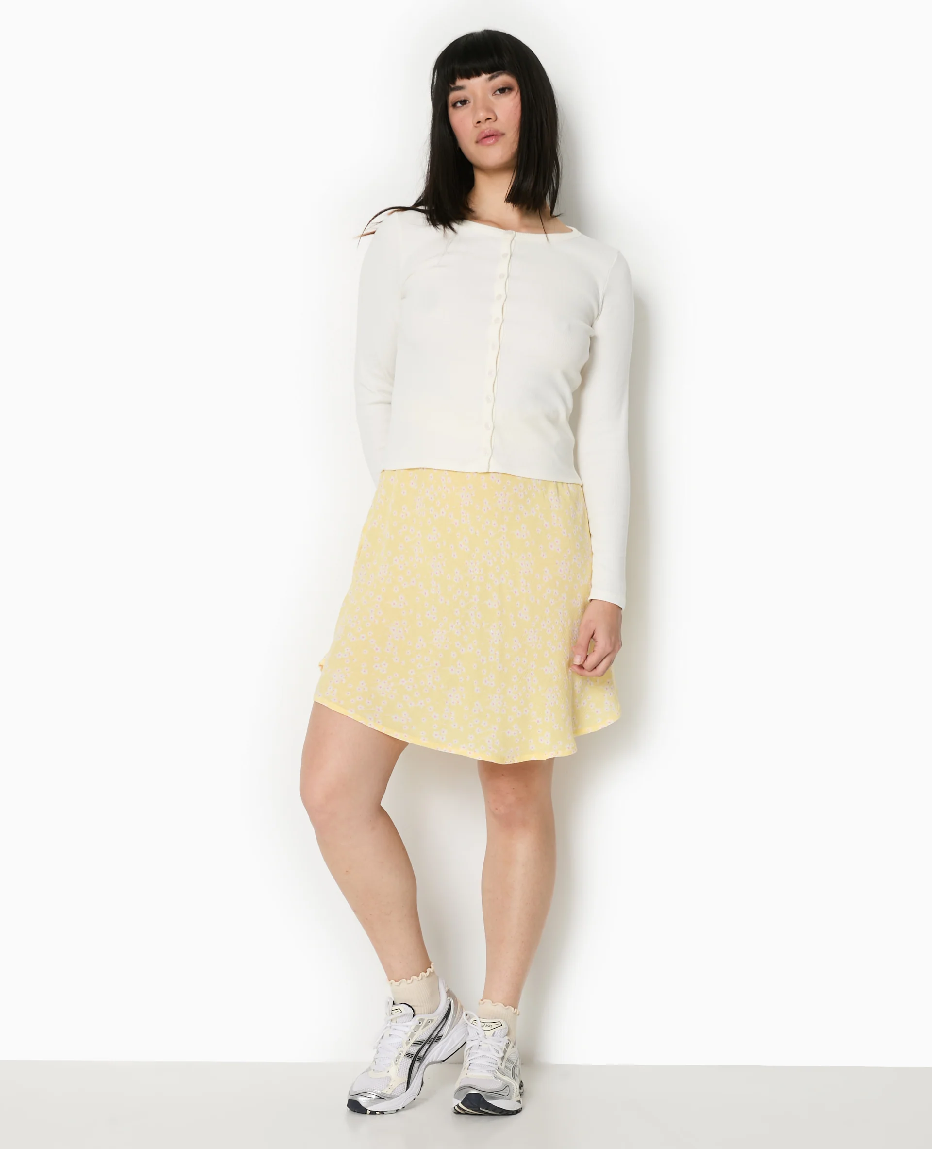 Jupe patineuse avec petites fleurs