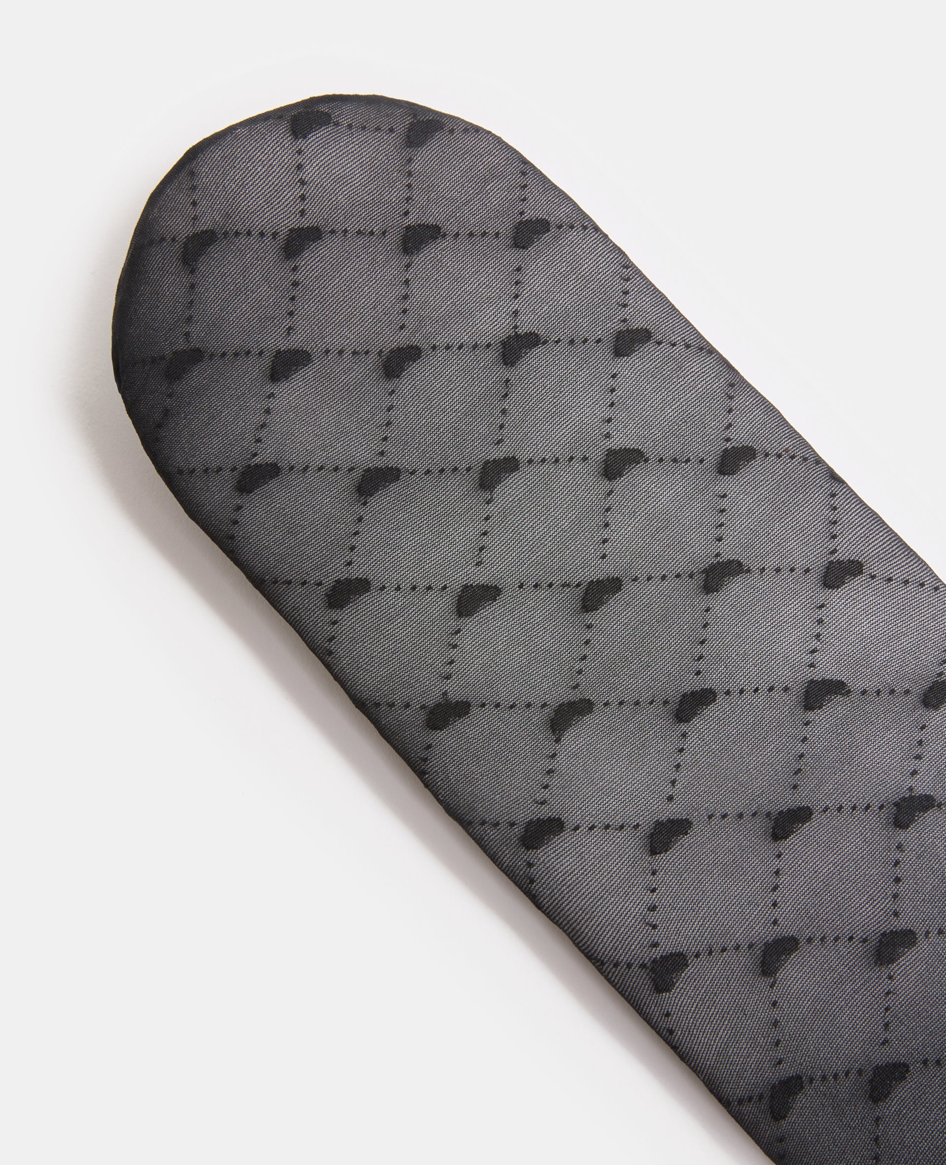 Paire de collants avec croisillons et cœurs