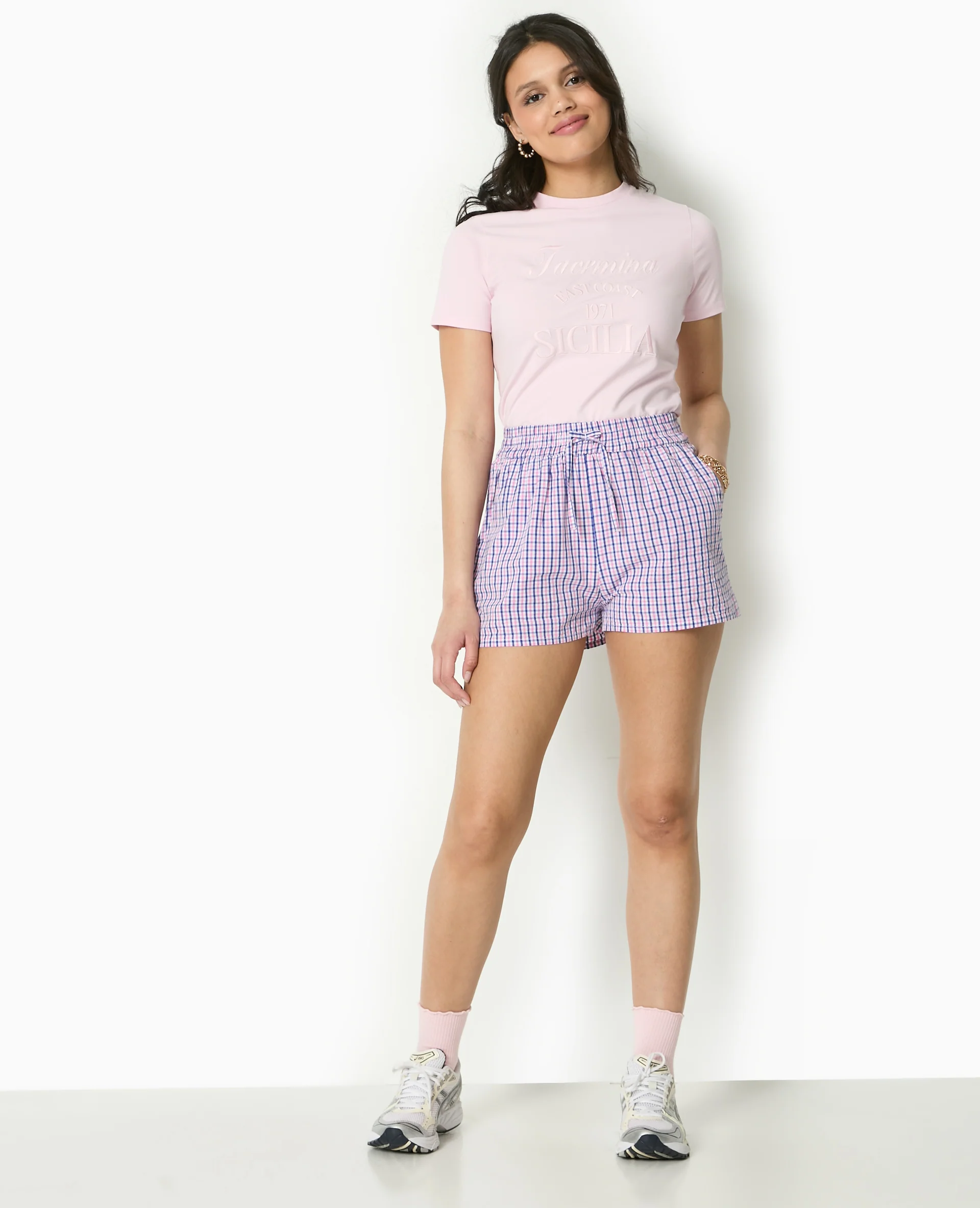 Short à carreaux avec taille élastiquée