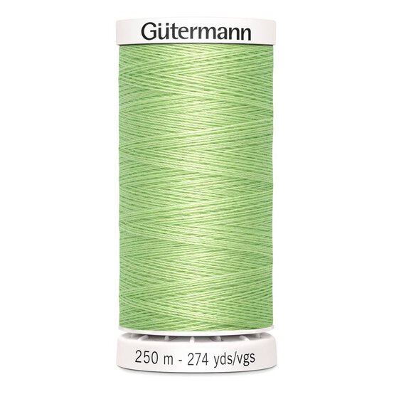 Gutermann Green Sew All Thread 250m (152)