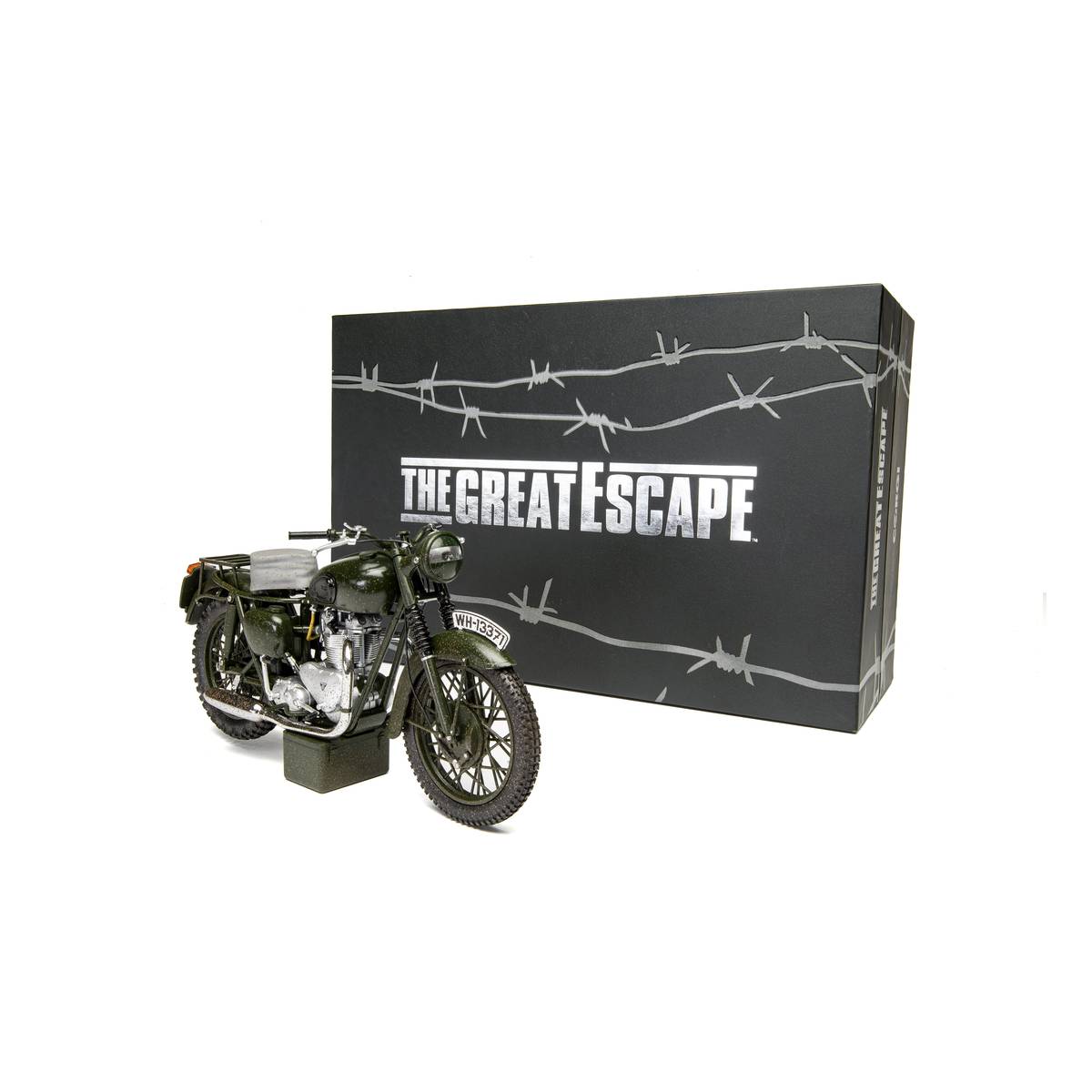 Corgi The Great Escape Triumph TR6 Trophy Weathered Model 1:12