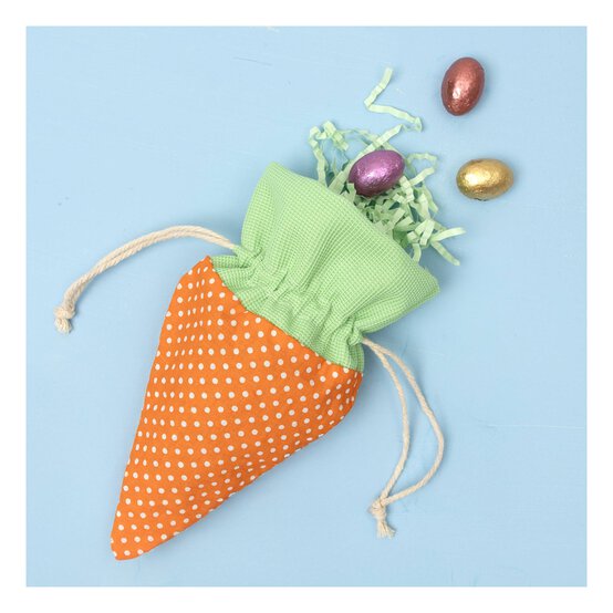 Dotty Carrot Pouch