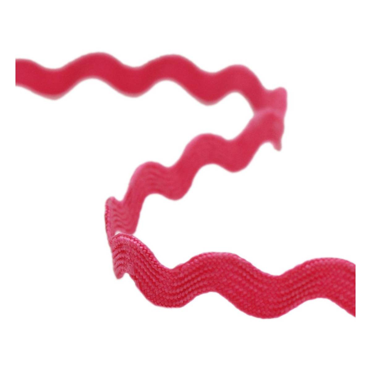 Hot Pink Ric Rac Ribbon 6mm x 4m