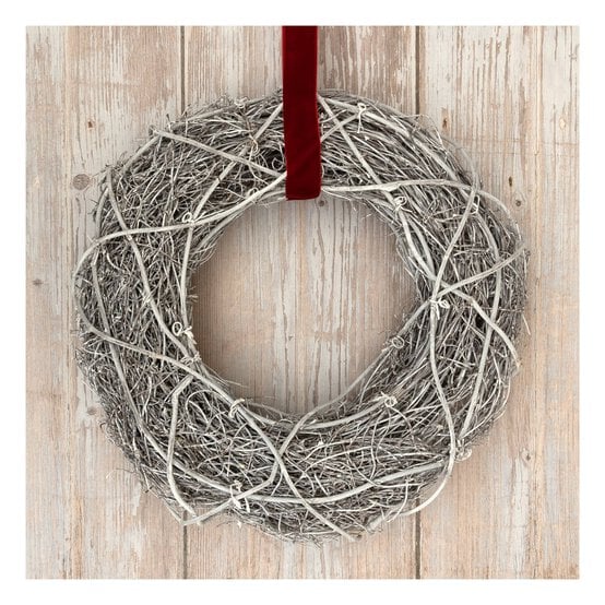 Large Silver Rattan Wreath 32cm