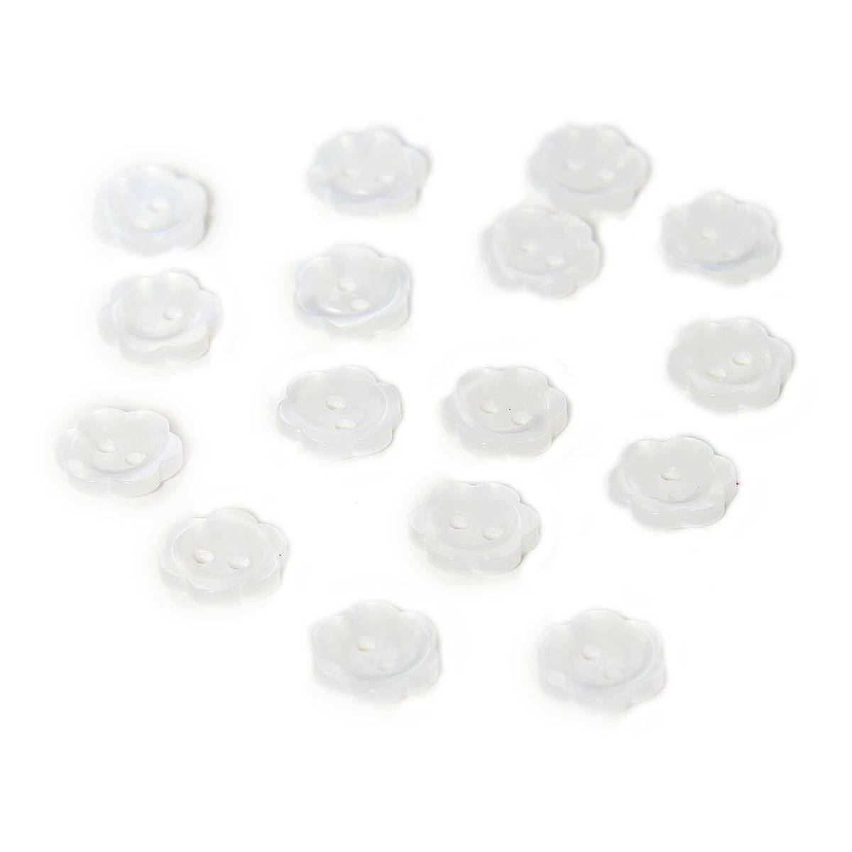 Hemline White Basic Flower Button 17 Pack