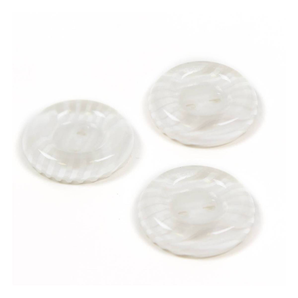 Hemline White Novelty Patterned Button3 Pack