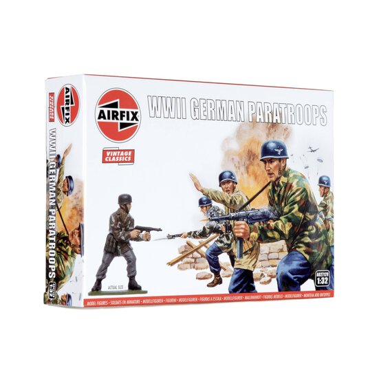 Airfix WWII German Paratroops Model Kit 1:32