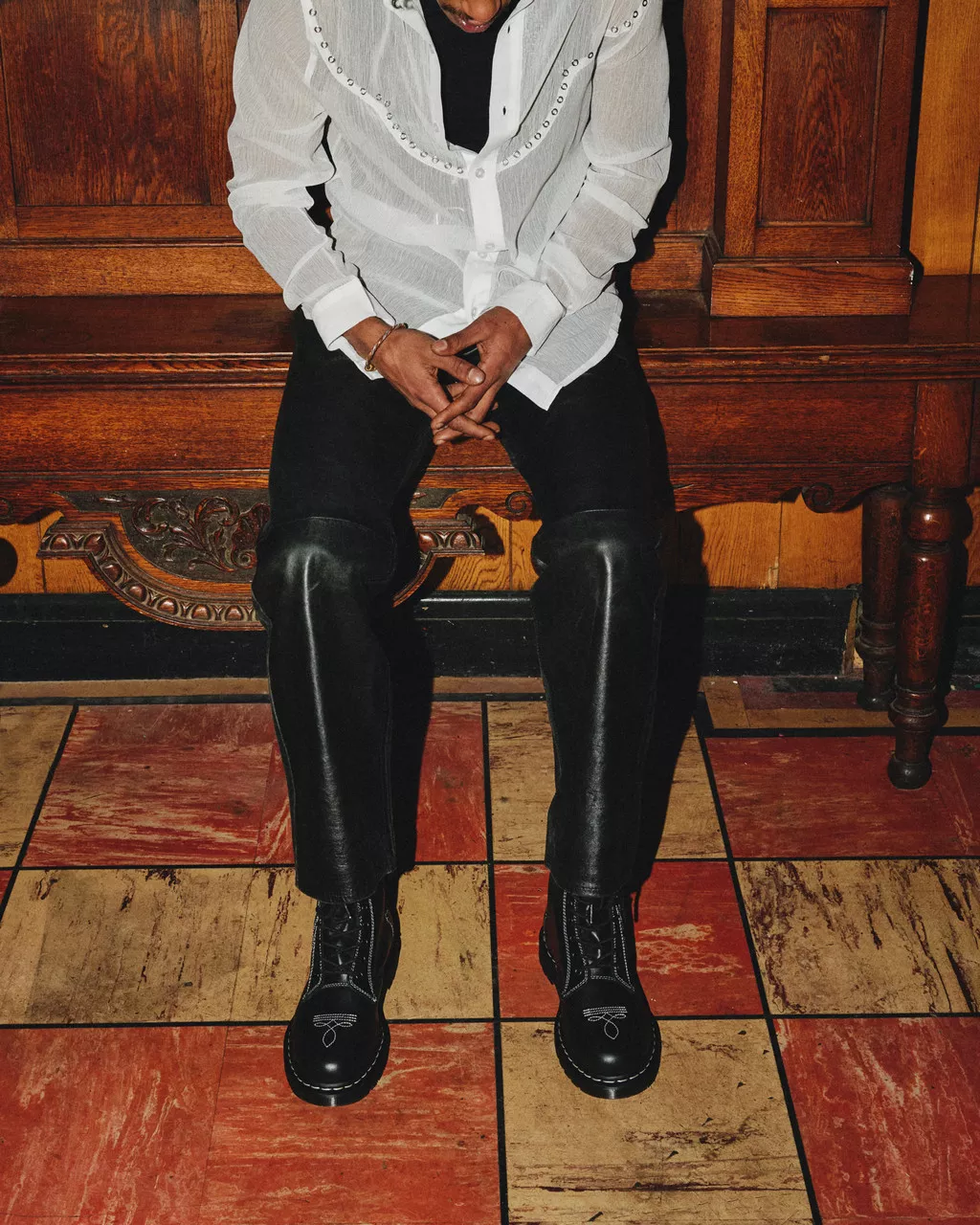 DR MARTENS 1460 Contrast Stitch Leather Lace Up Boots