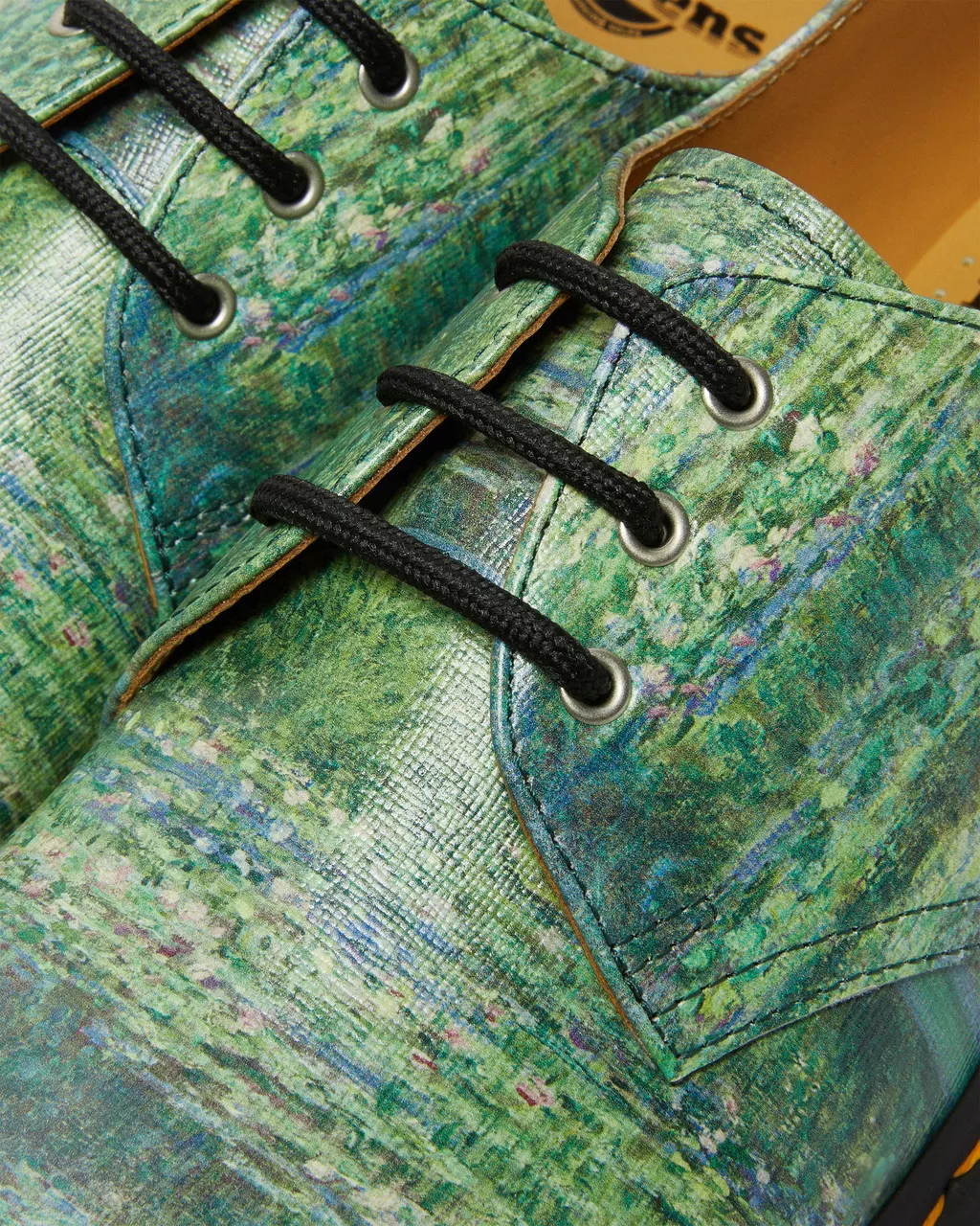 DR MARTENS The National Gallery 1461 Lily Pond Shoes