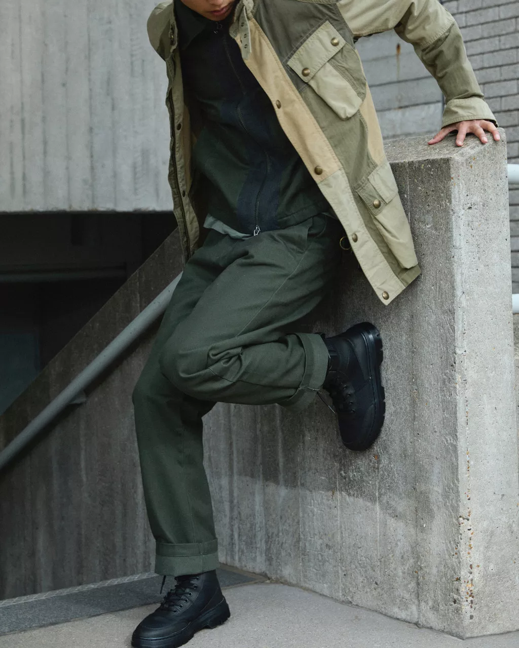 DR MARTENS Combs Tech Poly Utility Boots