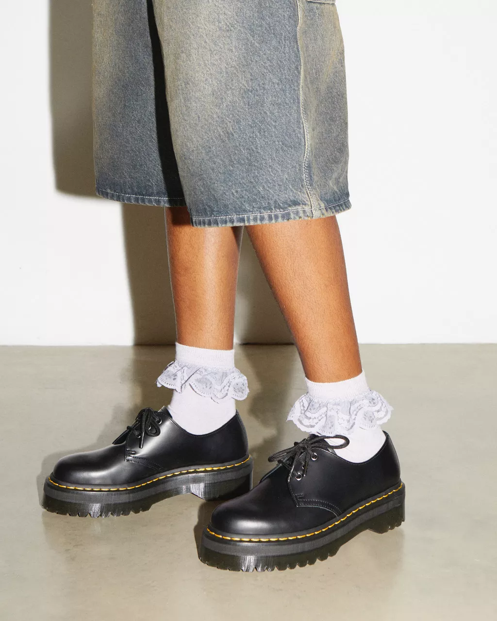 DR MARTENS 1461 Quad Smooth Leather Platform Shoes