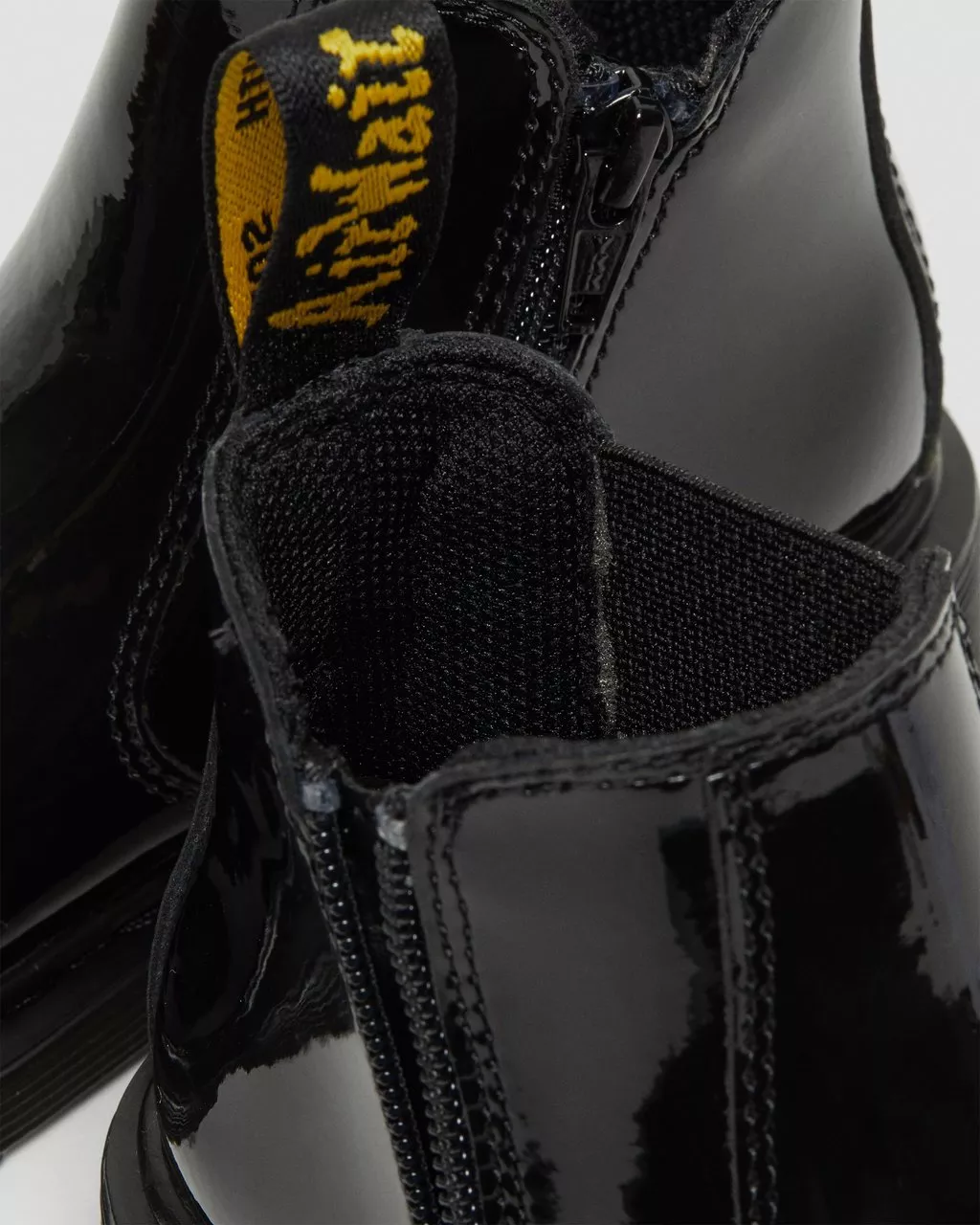 DR MARTENS 2976 JUNIOR PATENT LEATHER CHELSEA BOOTS
