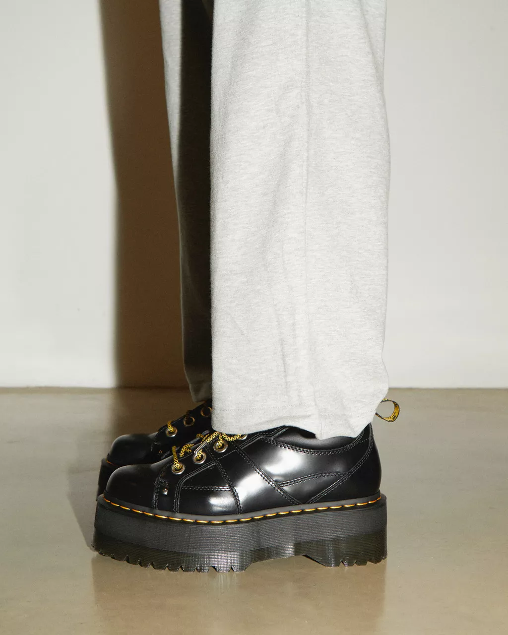 DR MARTENS 5-Eye Max Buttero Leather Platform Shoes