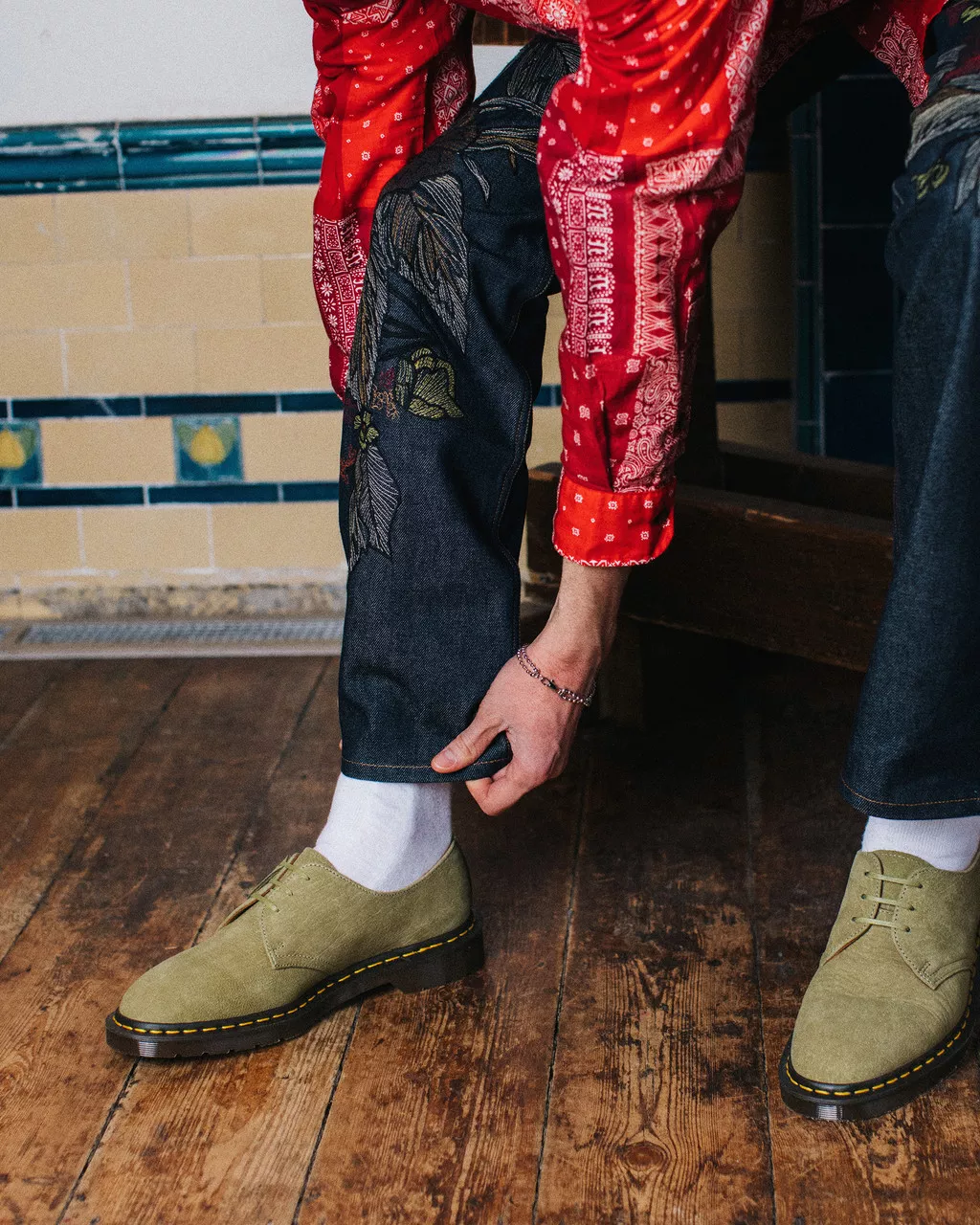 DR MARTENS 1461 Made in England Nubuck Leather Shoes