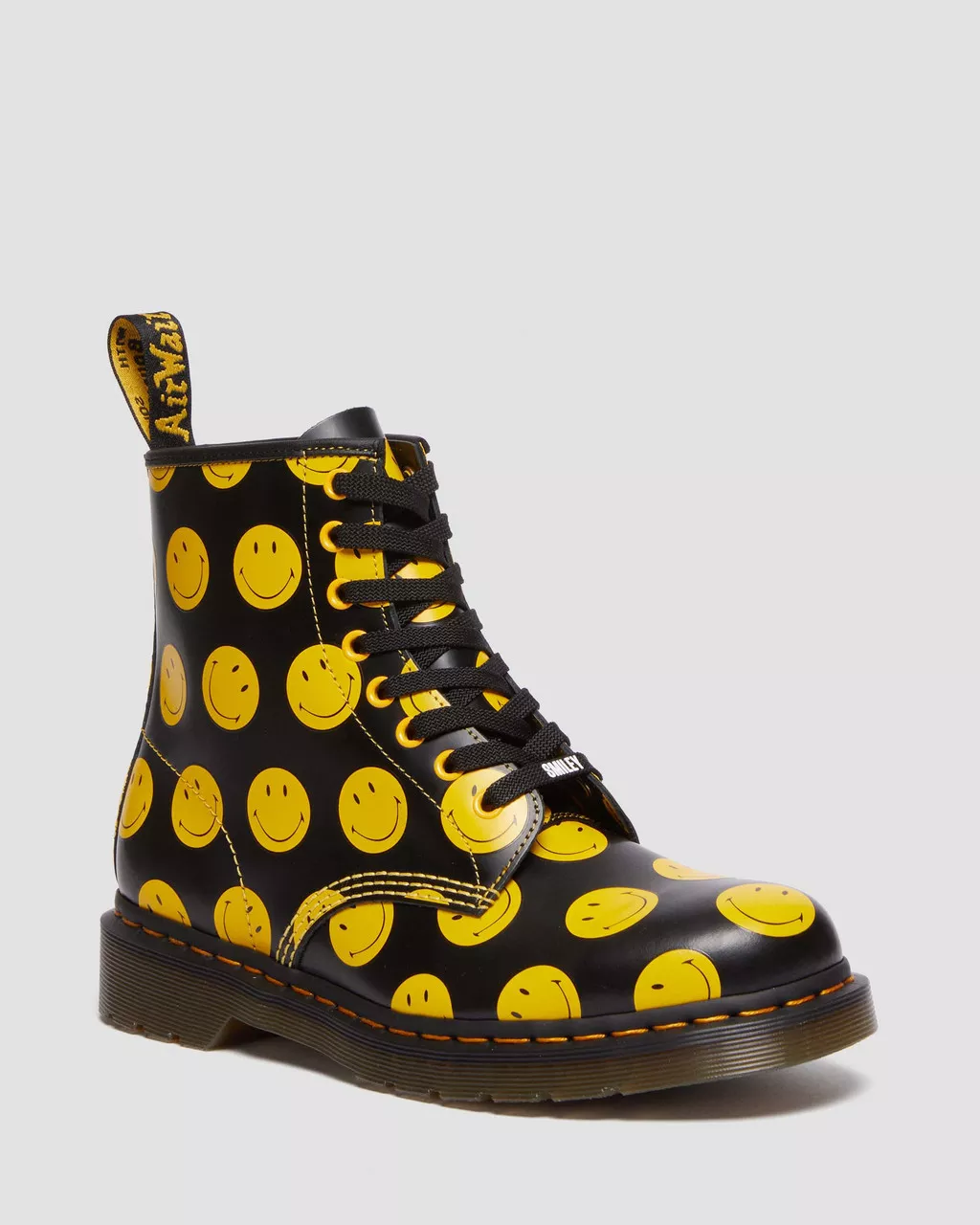 DR MARTENS 1460 SMILEY&reg;&nbsp;SMOOTH LEATHER BOOTS