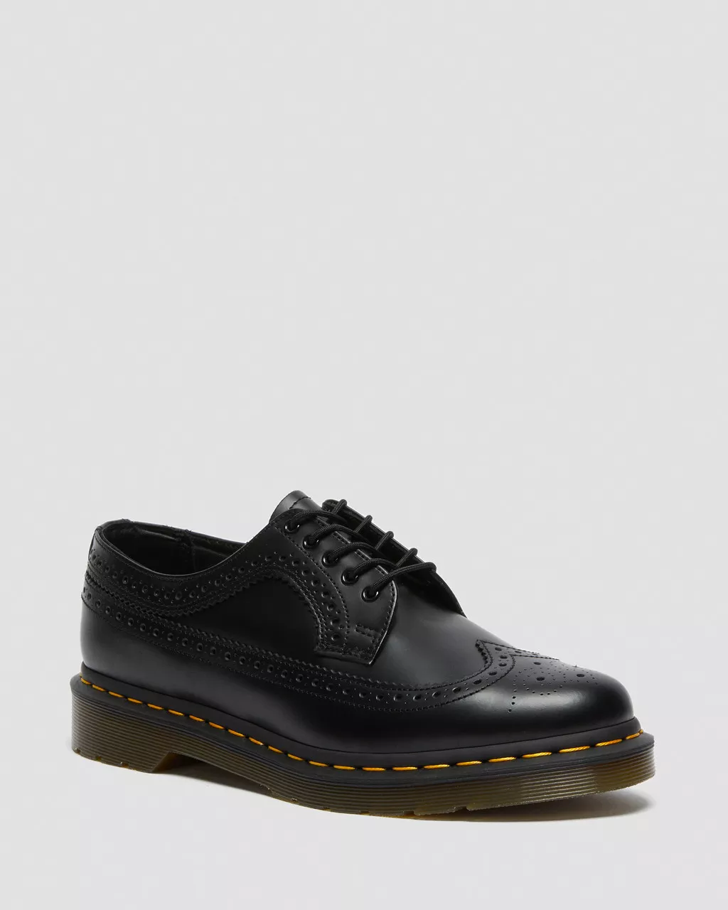 DR MARTENS 3989 Smooth Leather Brogue Shoes