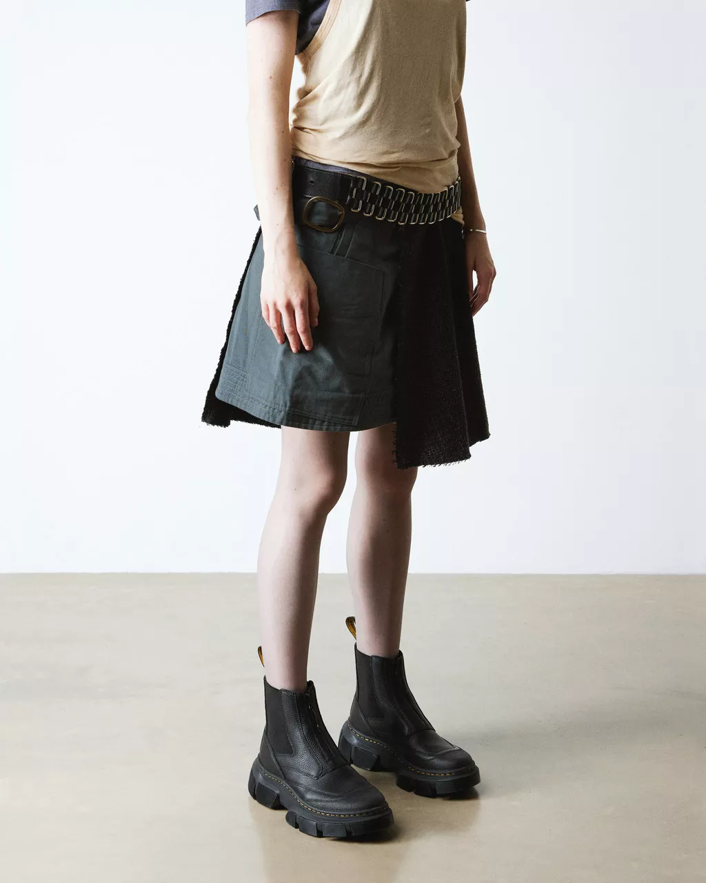 DR MARTENS Dmxl Zip Chelsea Leather Boots