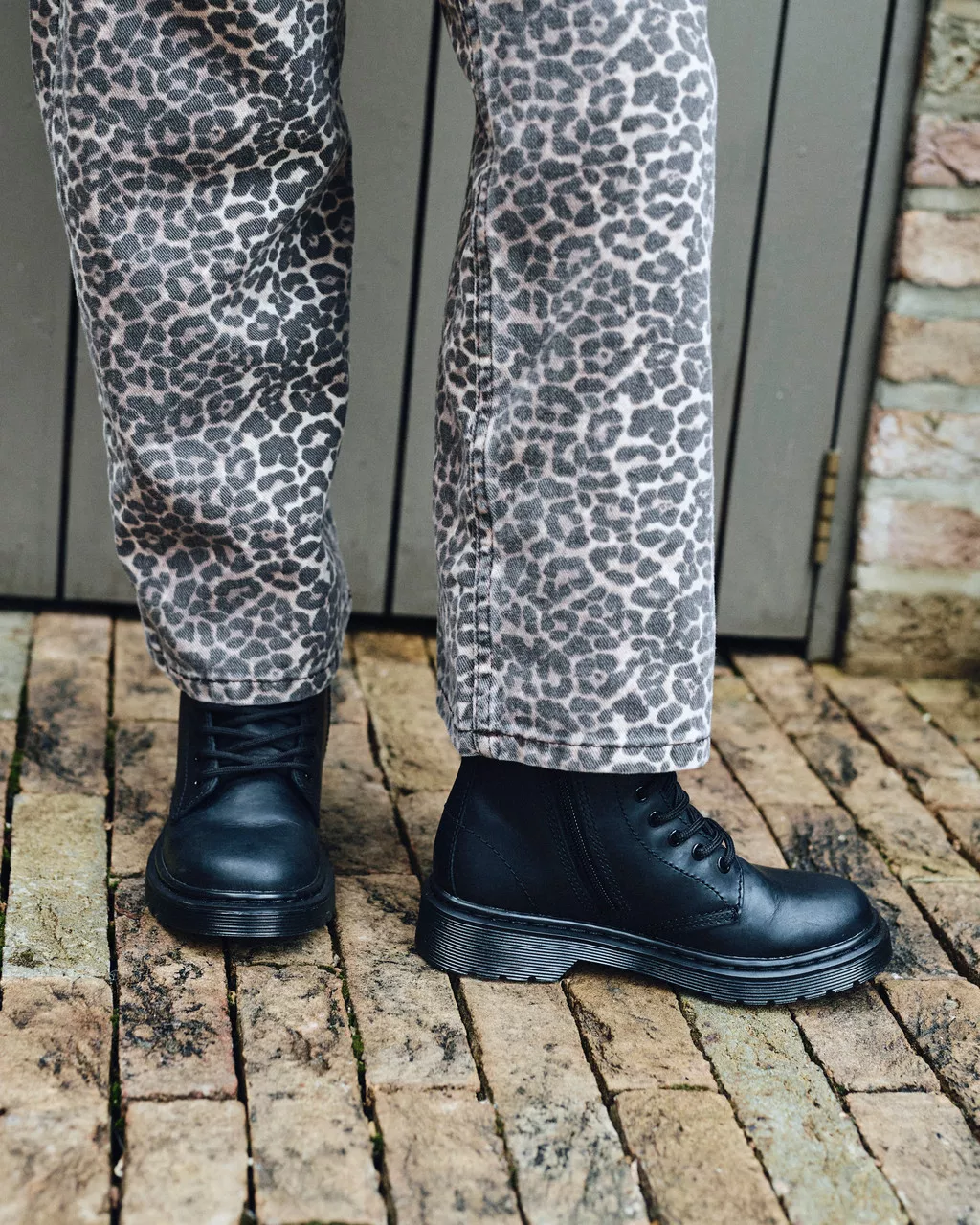 DR MARTENS Junior 1460 Serena Faux Fur Lined Leather Boots