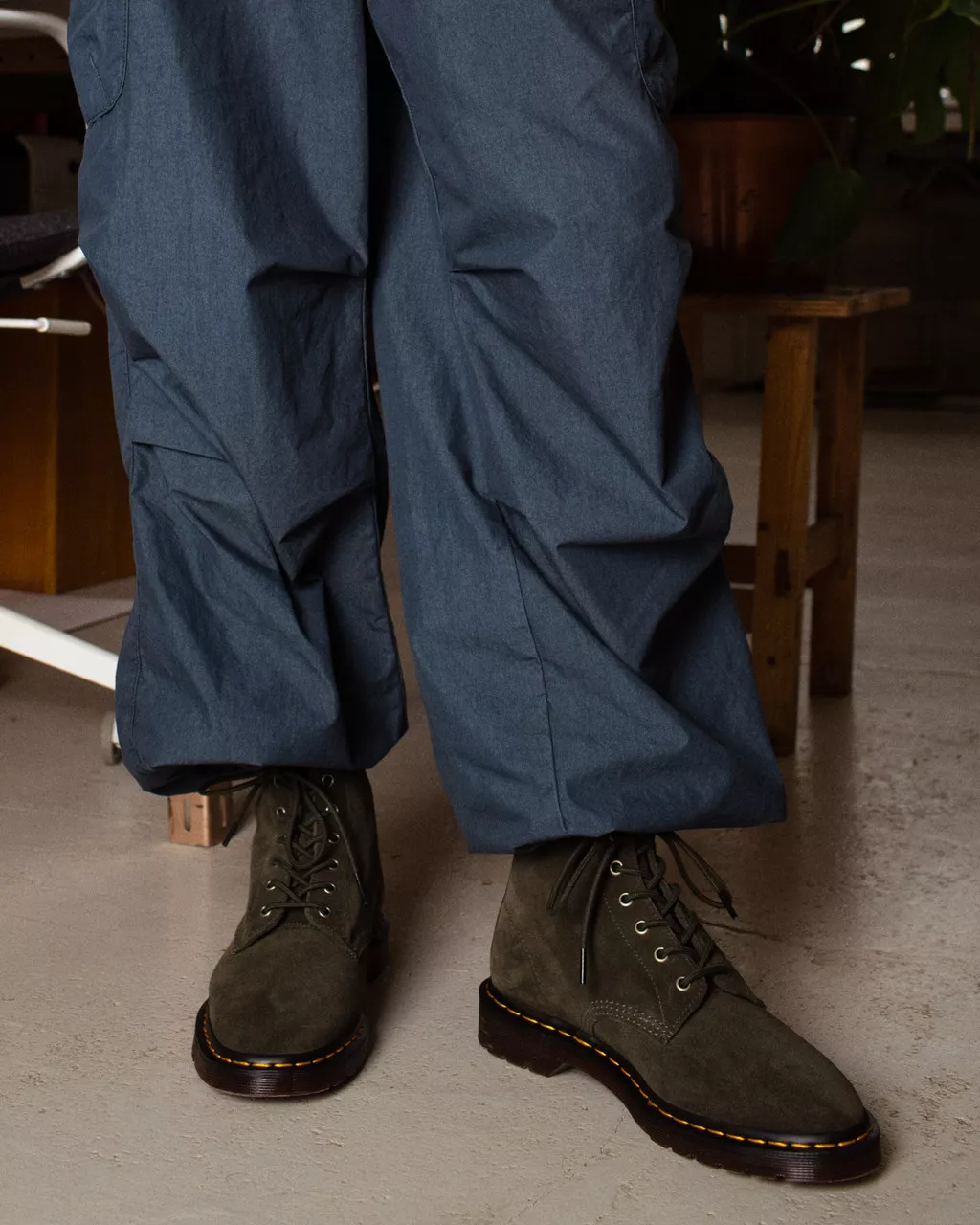 DR MARTENS 101 Ben Repello Suede Ankle Boots