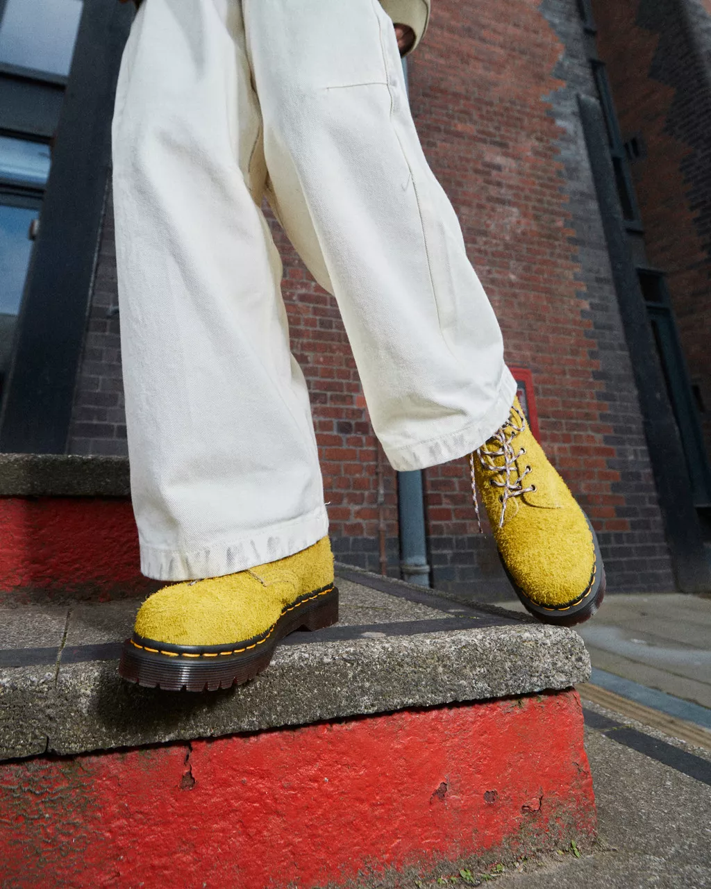 DR MARTENS 939 Ben Suede Padded Collar Lace Up Boots