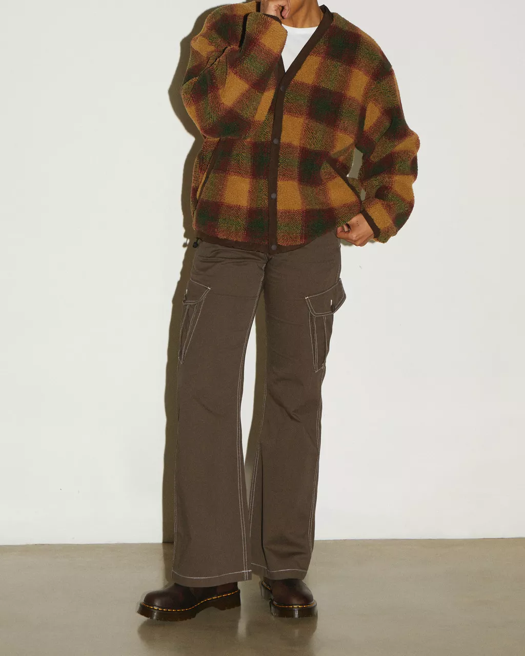 DR MARTENS 2976 Bex Crazy Horse Chelsea Boots